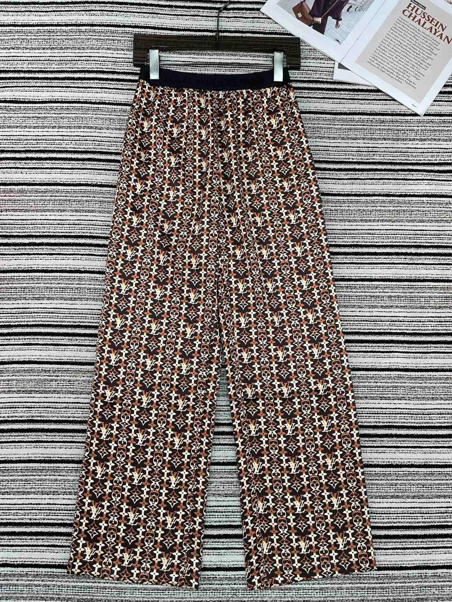 Брюки Женские Louis Vuitton 10035725