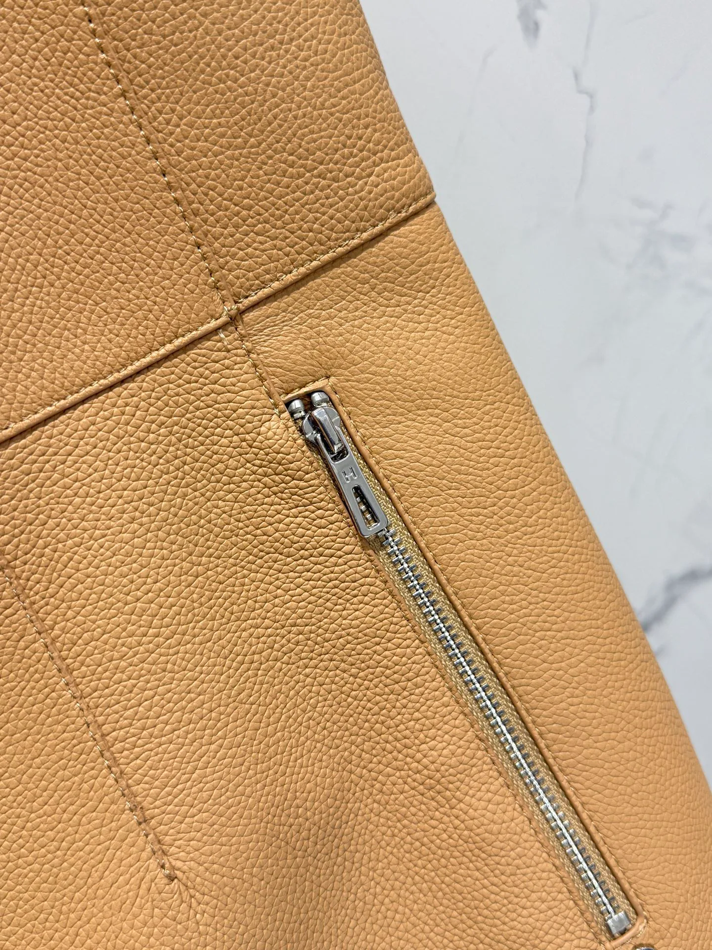 Жилеты Женские Hermes 11700517