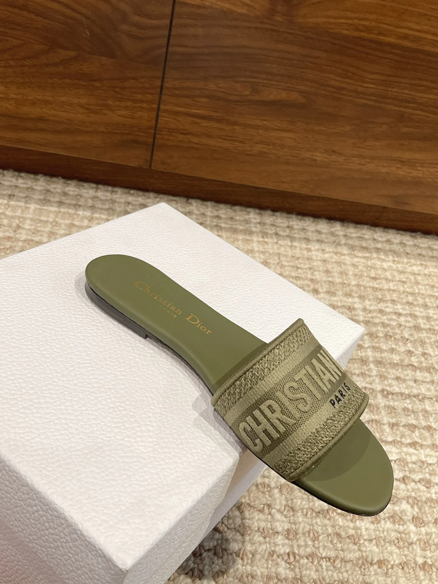 Шлепанцы Женские Christian Dior 11600075