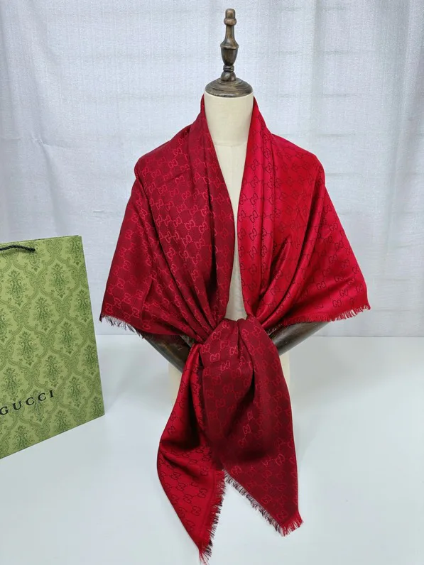 Шарфы Gucci 3028080