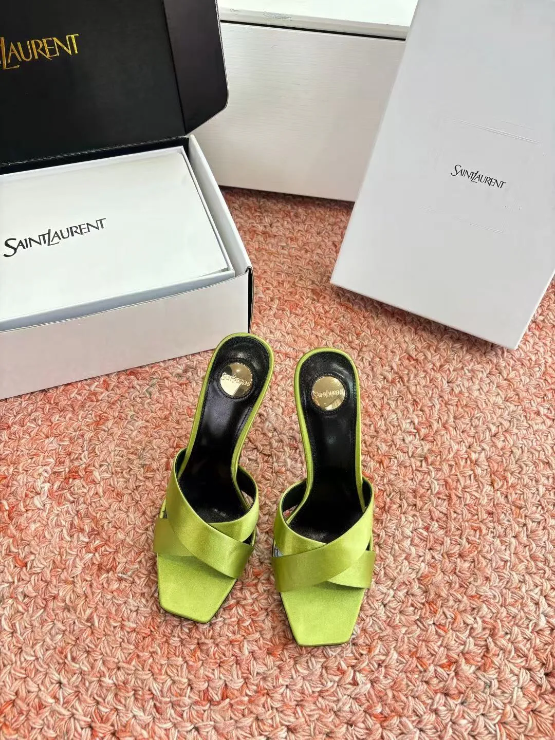 Босоножки Женские Saint Laurent 11660250