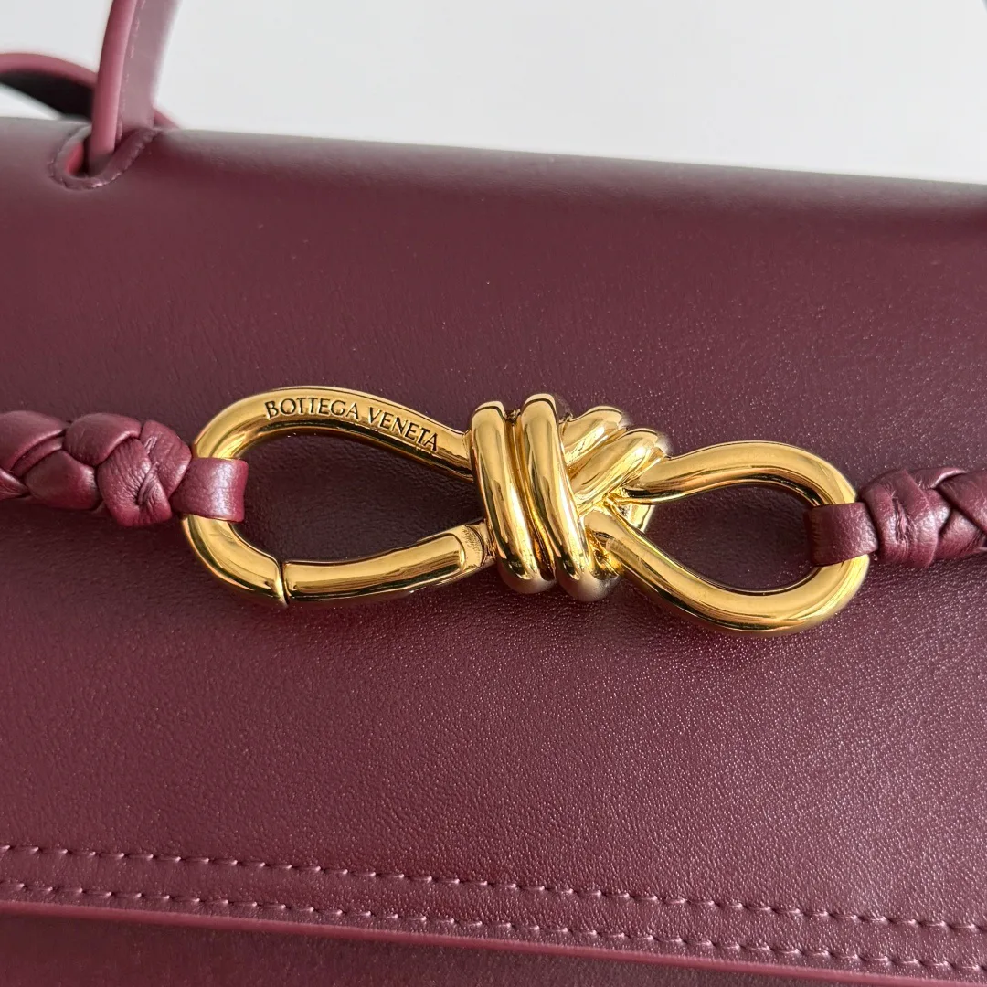 Сумки На Ремне Женские Bottega Veneta 645764