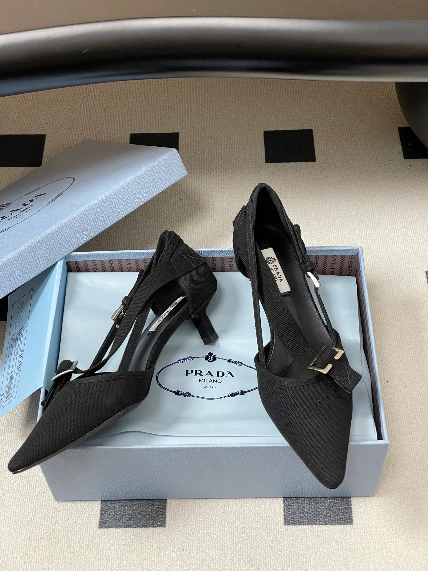 Туфли Женские Prada 10993970