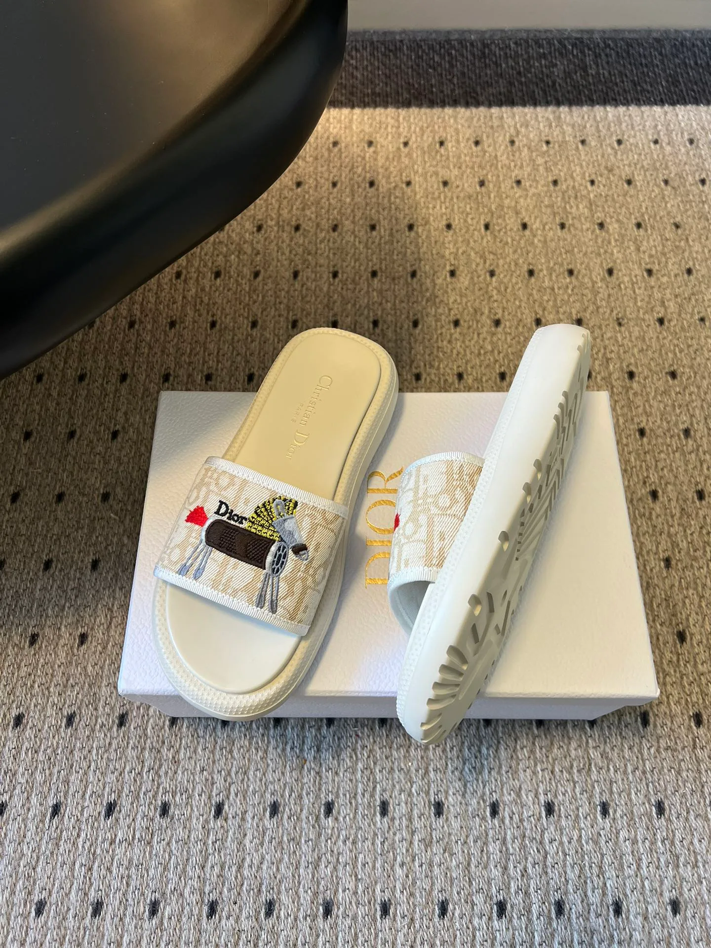 Шлепанцы Женские Christian Dior 11497649