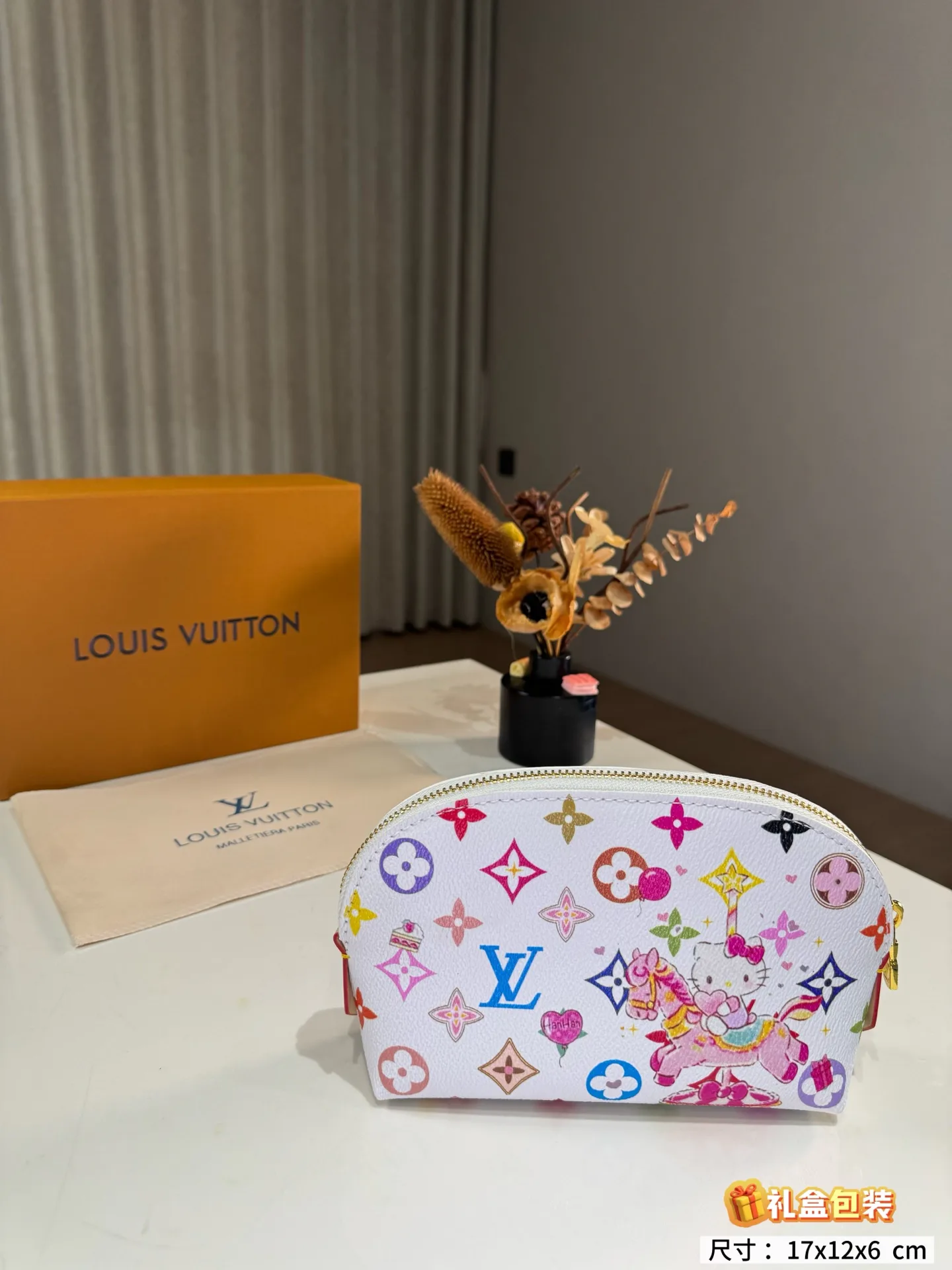 Клатчи Женские Louis Vuitton 18013765