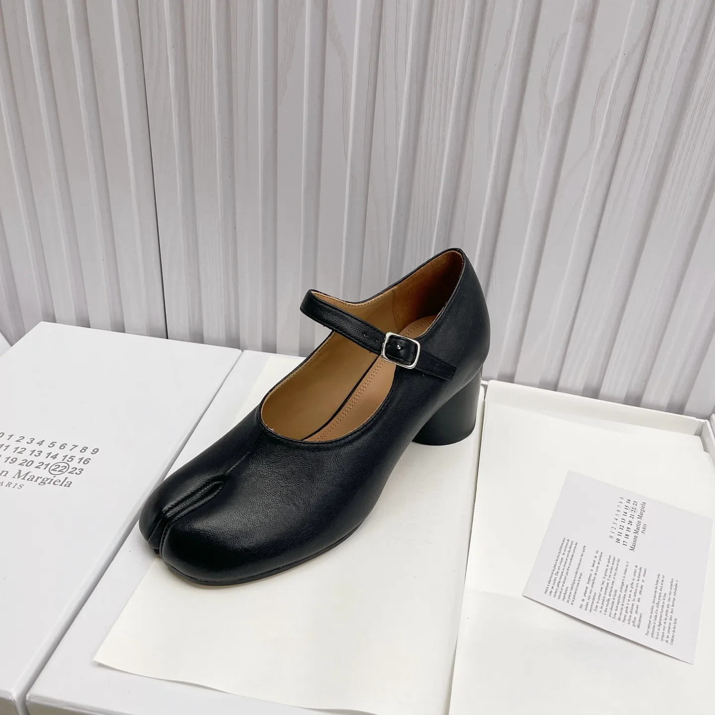 Туфли Женские Maison Margiela 18104520