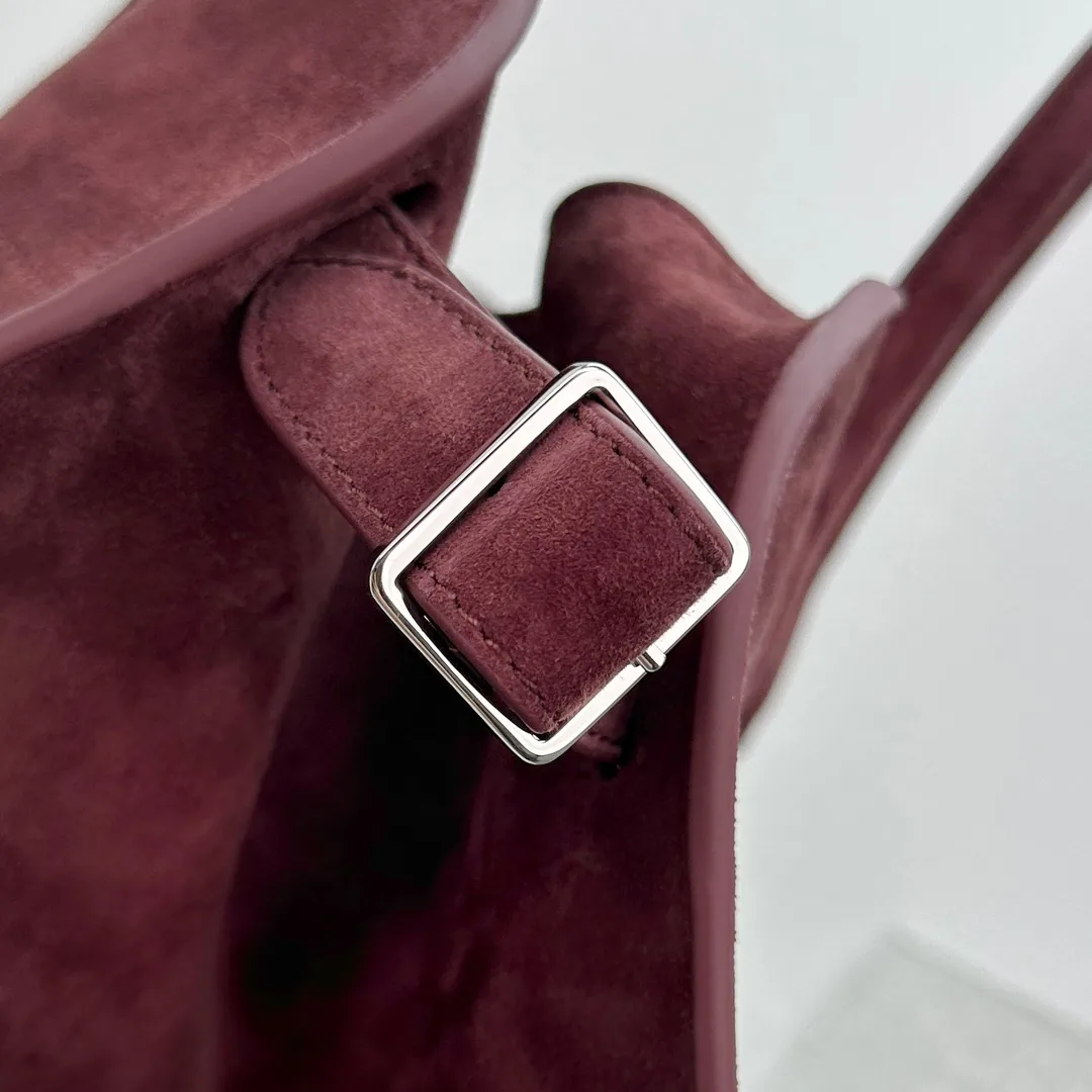 Классические Сумки Женские The Row 321918