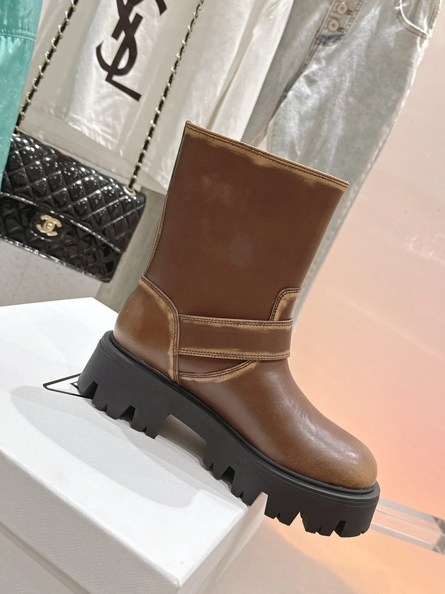 Ботинки Женские Prada 18703095