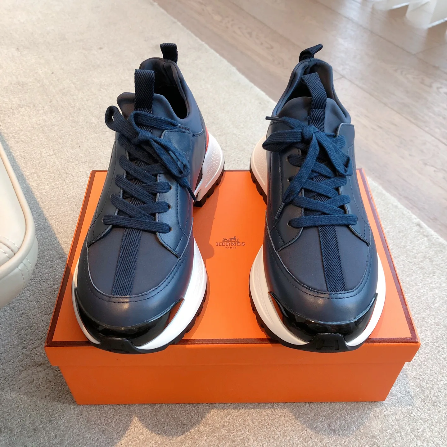 Кроссовки Женские Hermes 1237222