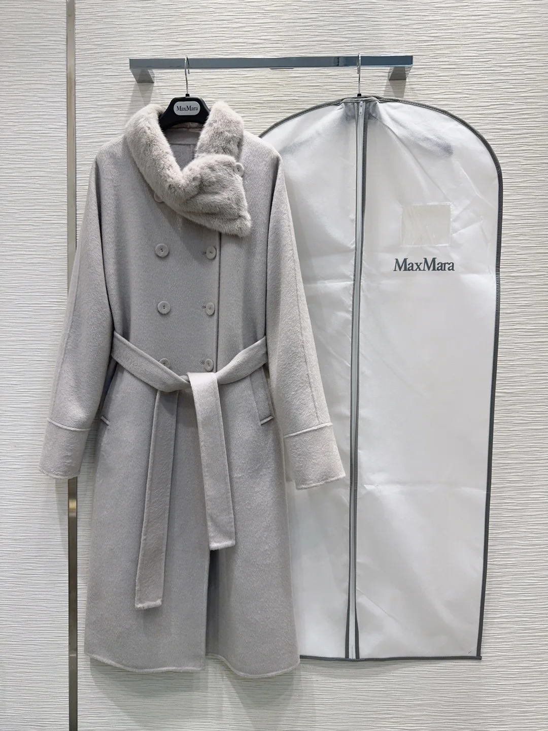 Пальто Женские Max Mara 18172477