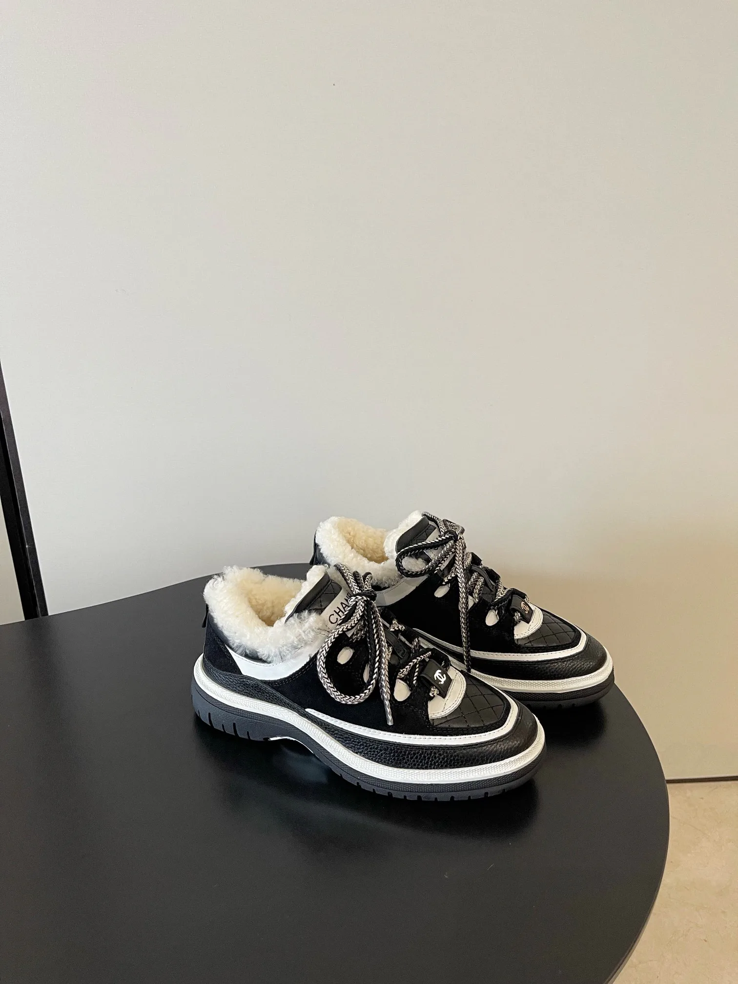 Кроссовки Женские Chanel 392231