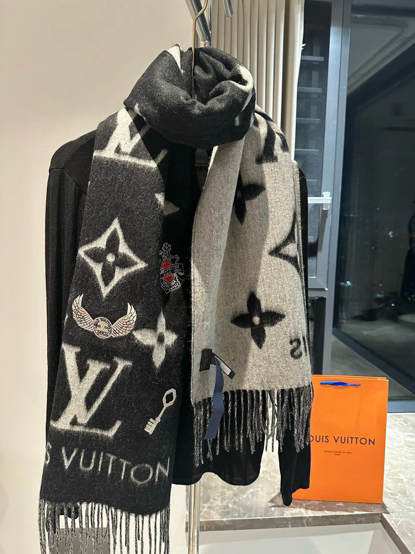 Шарфы Louis Vuitton 101124