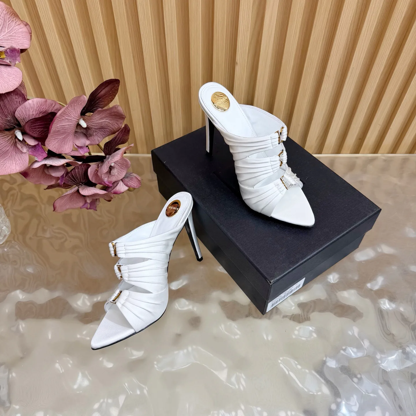 Босоножки Женские Saint Laurent 10873384
