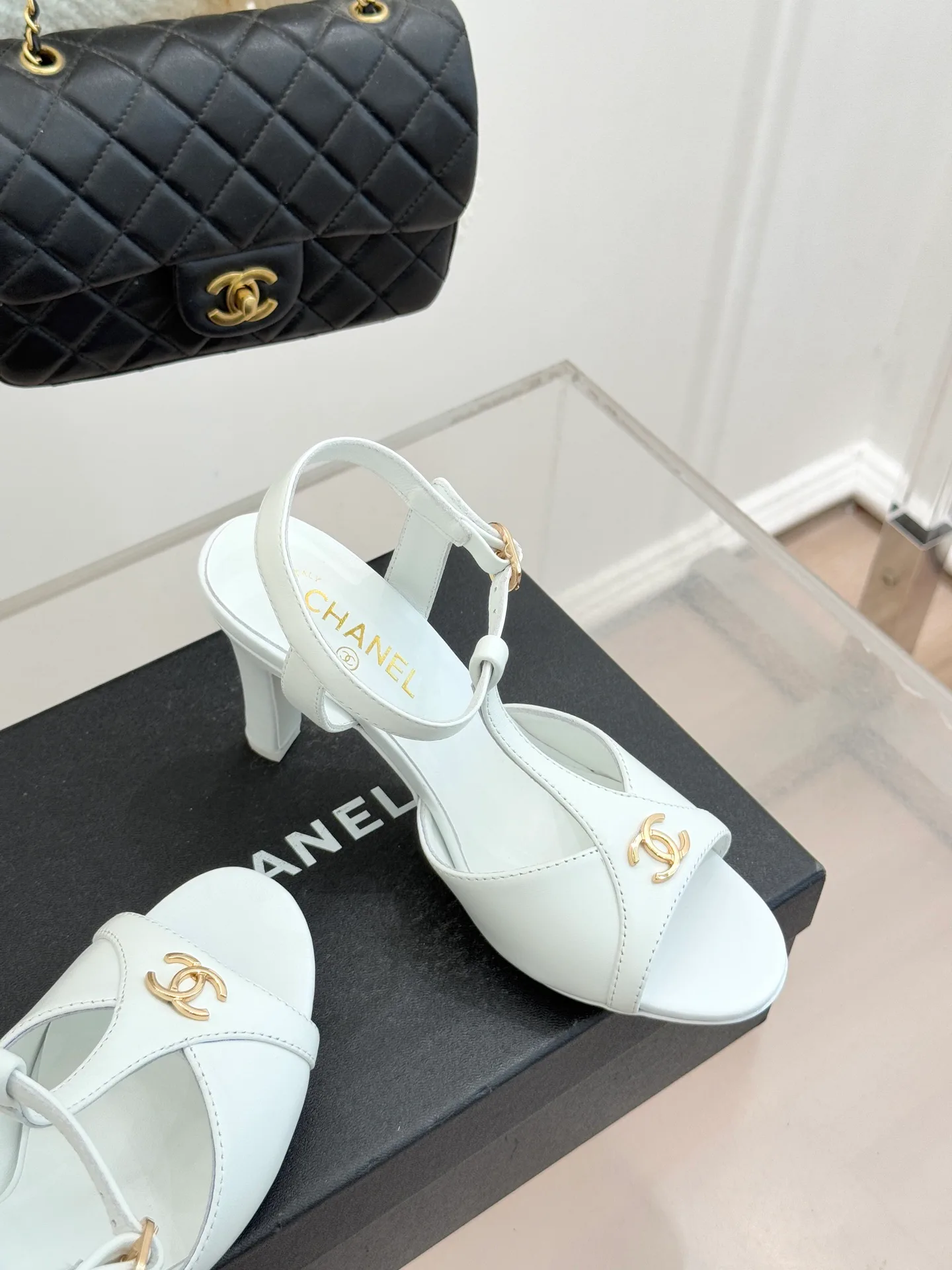Босоножки Женские Chanel 11167403