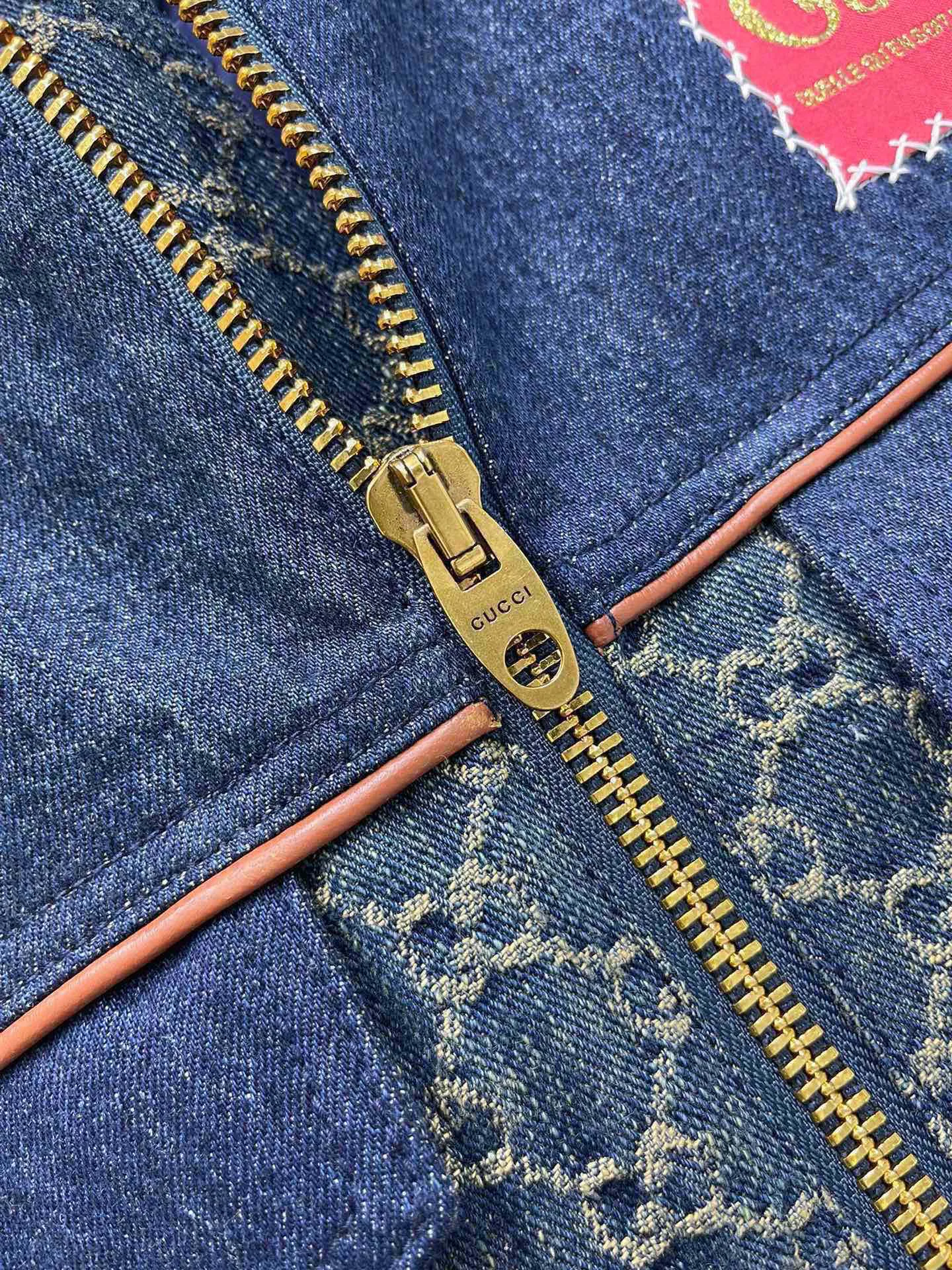 Куртки И Пуховики Женские Gucci 1415204