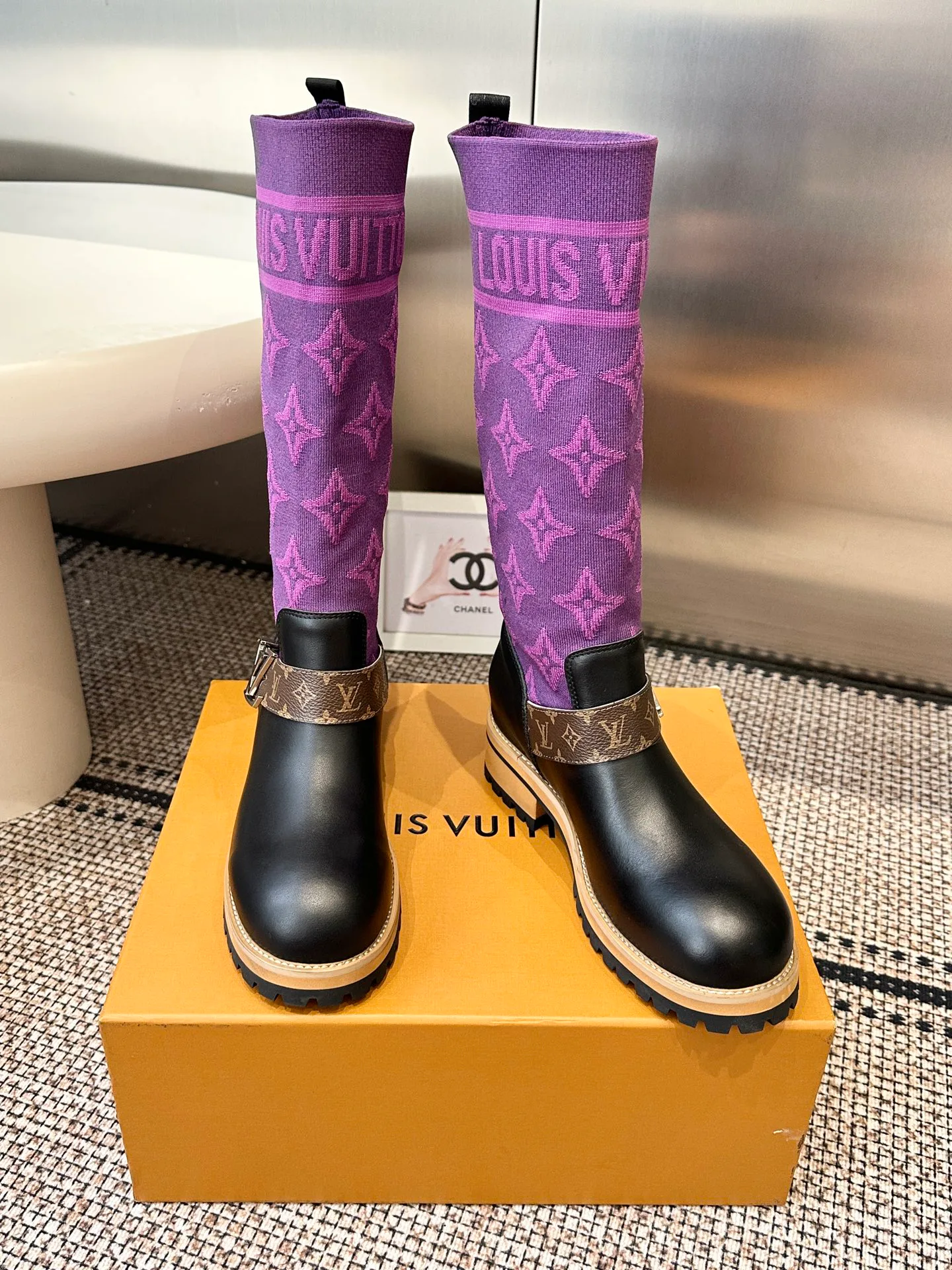 Сапоги Женские Louis Vuitton 18619010