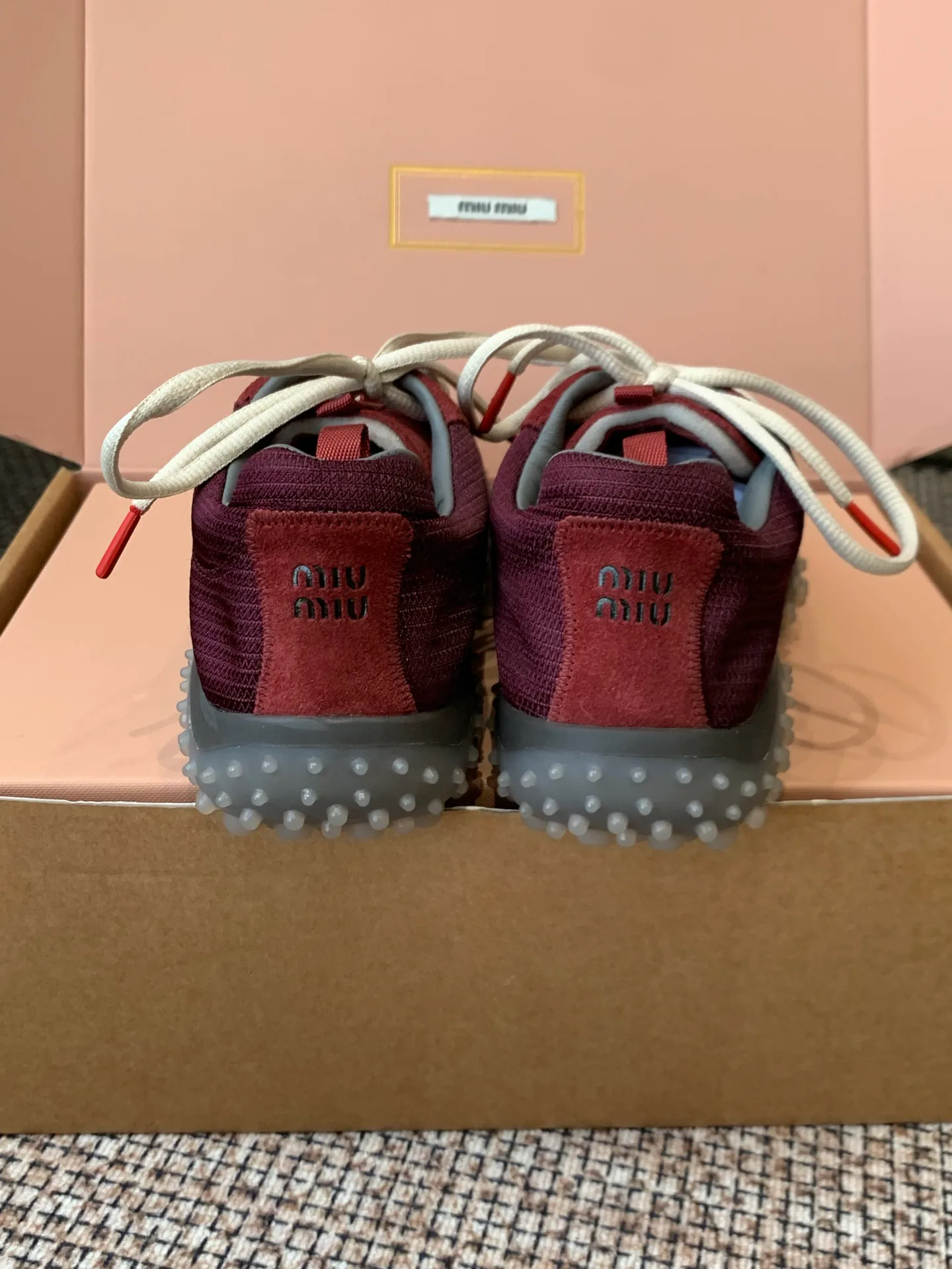 Кроссовки Женские Miu Miu 18170822