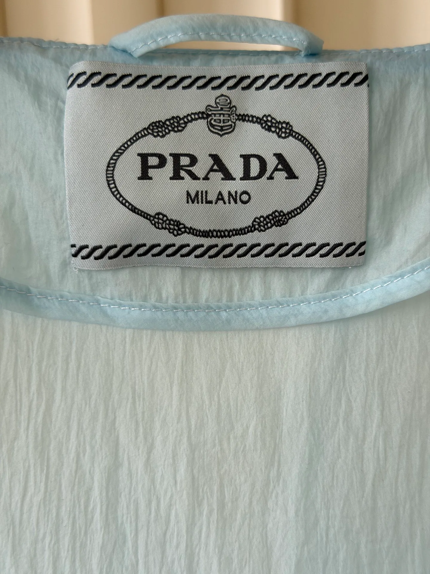 Куртки И Пуховики Женские Prada 17612842
