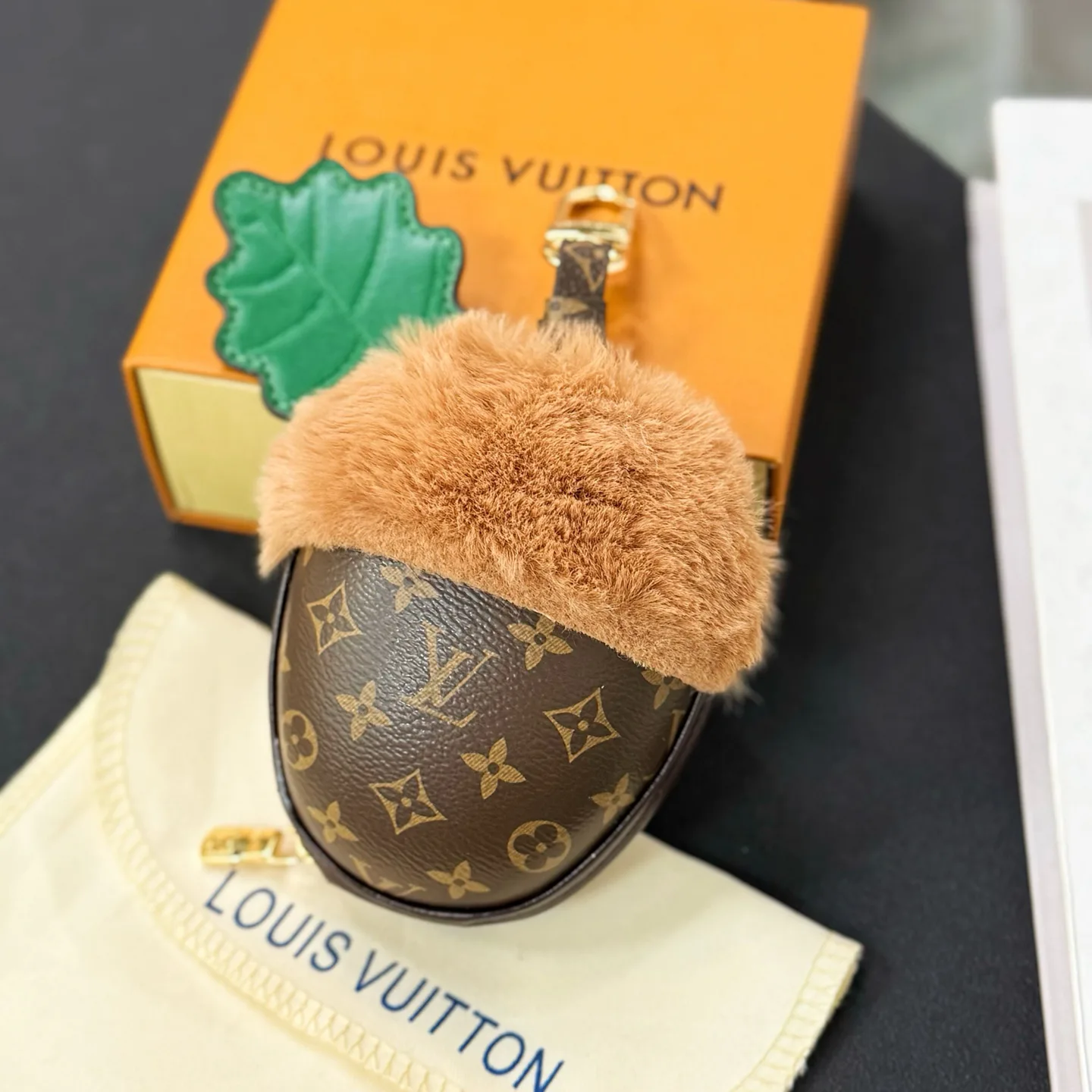 Клатчи Женские Louis Vuitton 13397011