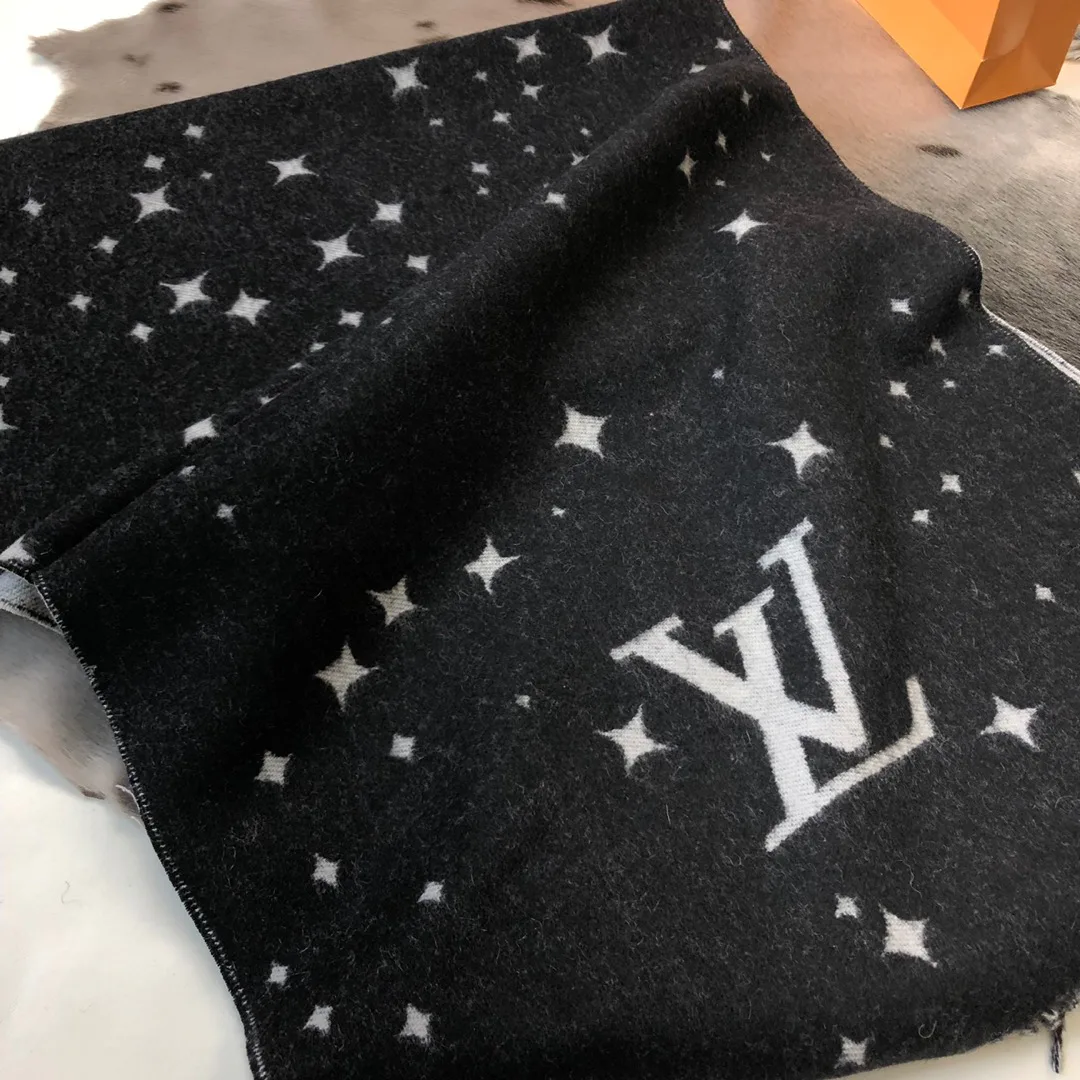 Шарфы Louis Vuitton 1437086