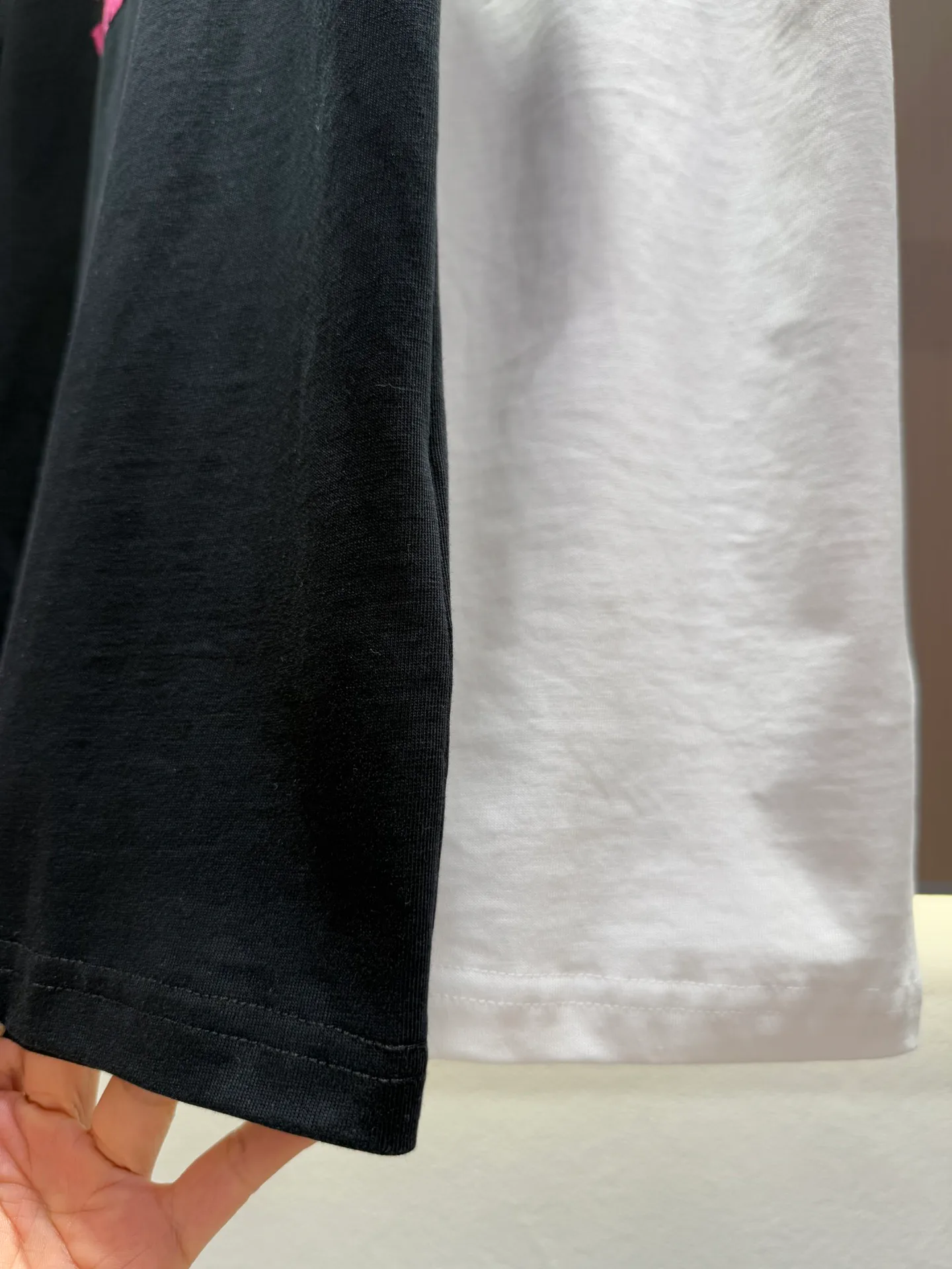 Футболки Женские Valentino 24866