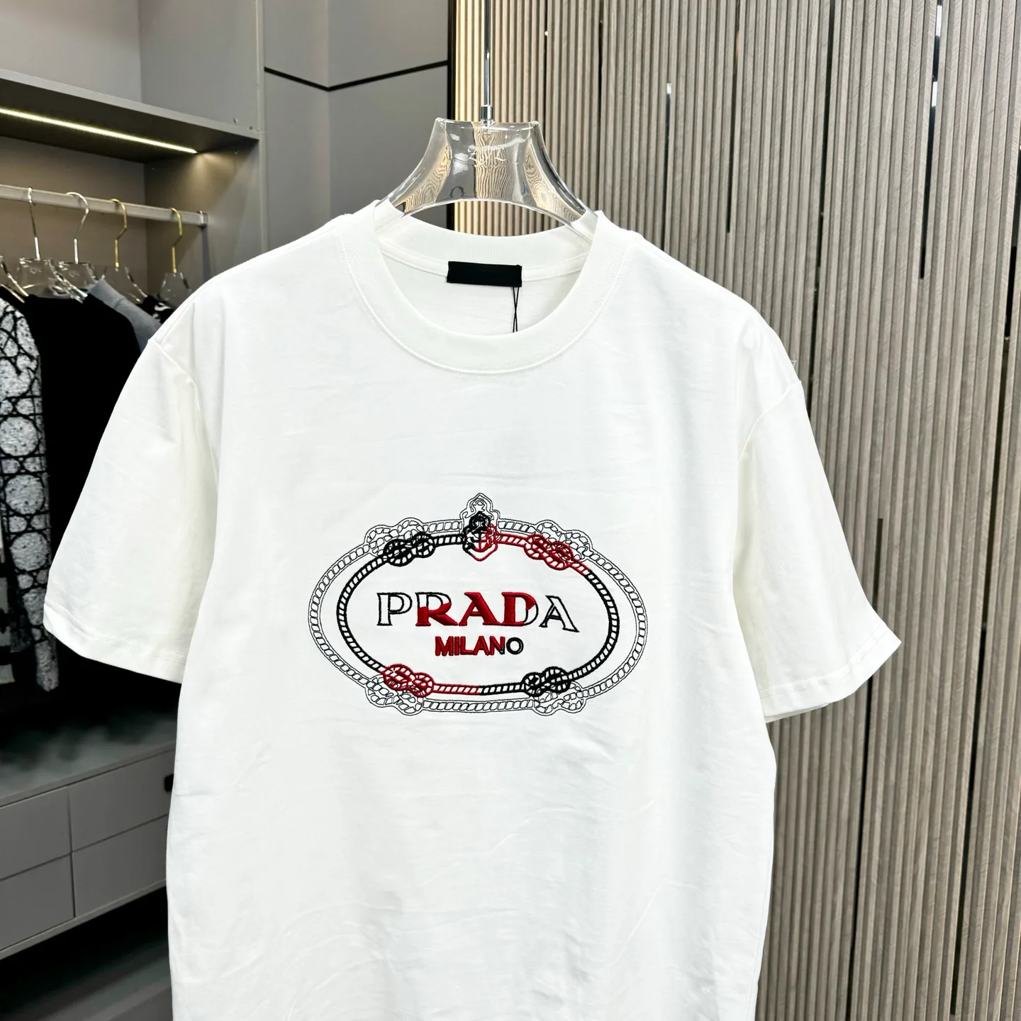 Футболки Женские Prada 1887618