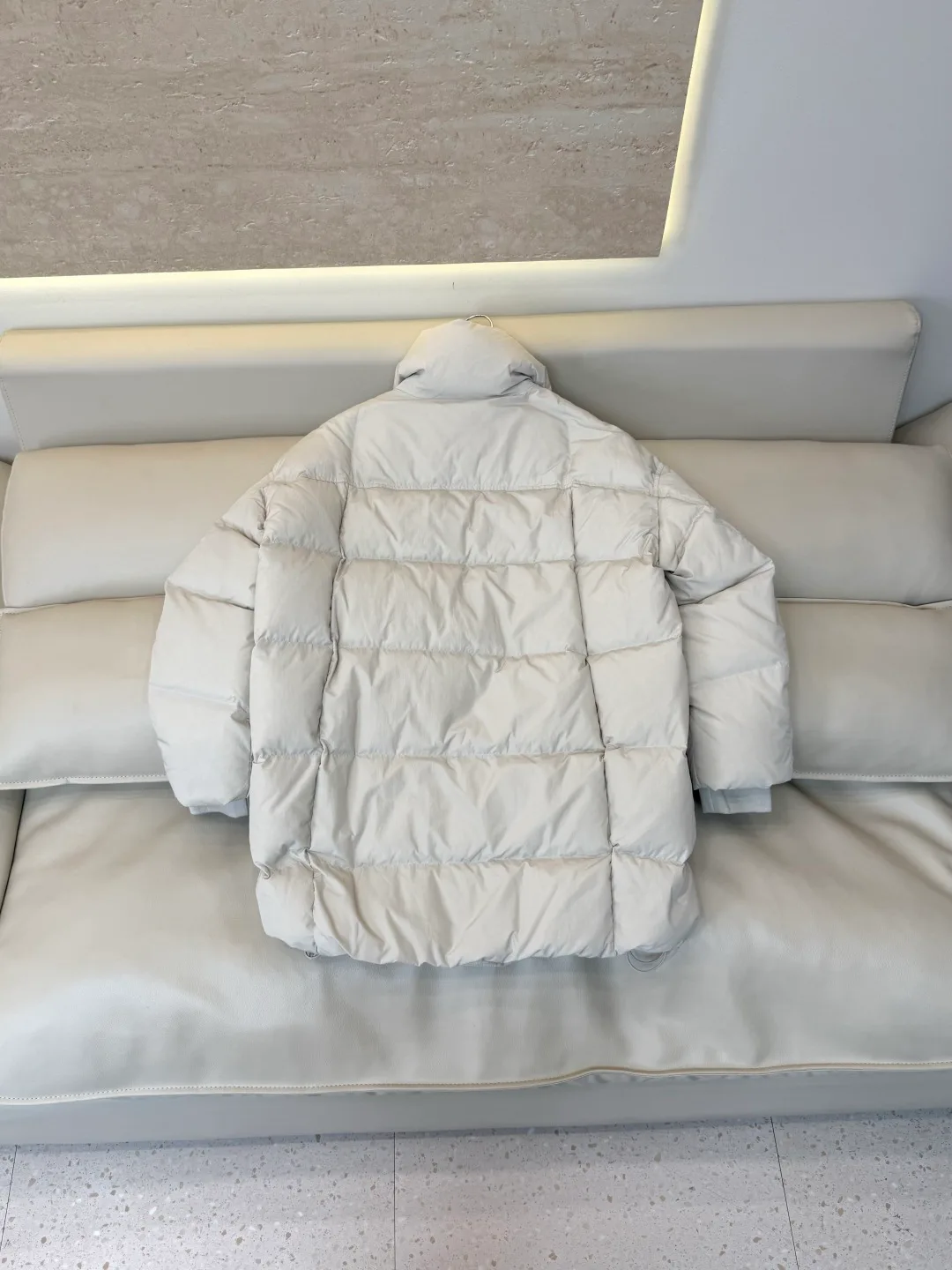 Куртки И Пуховики Женские Prada 18226365