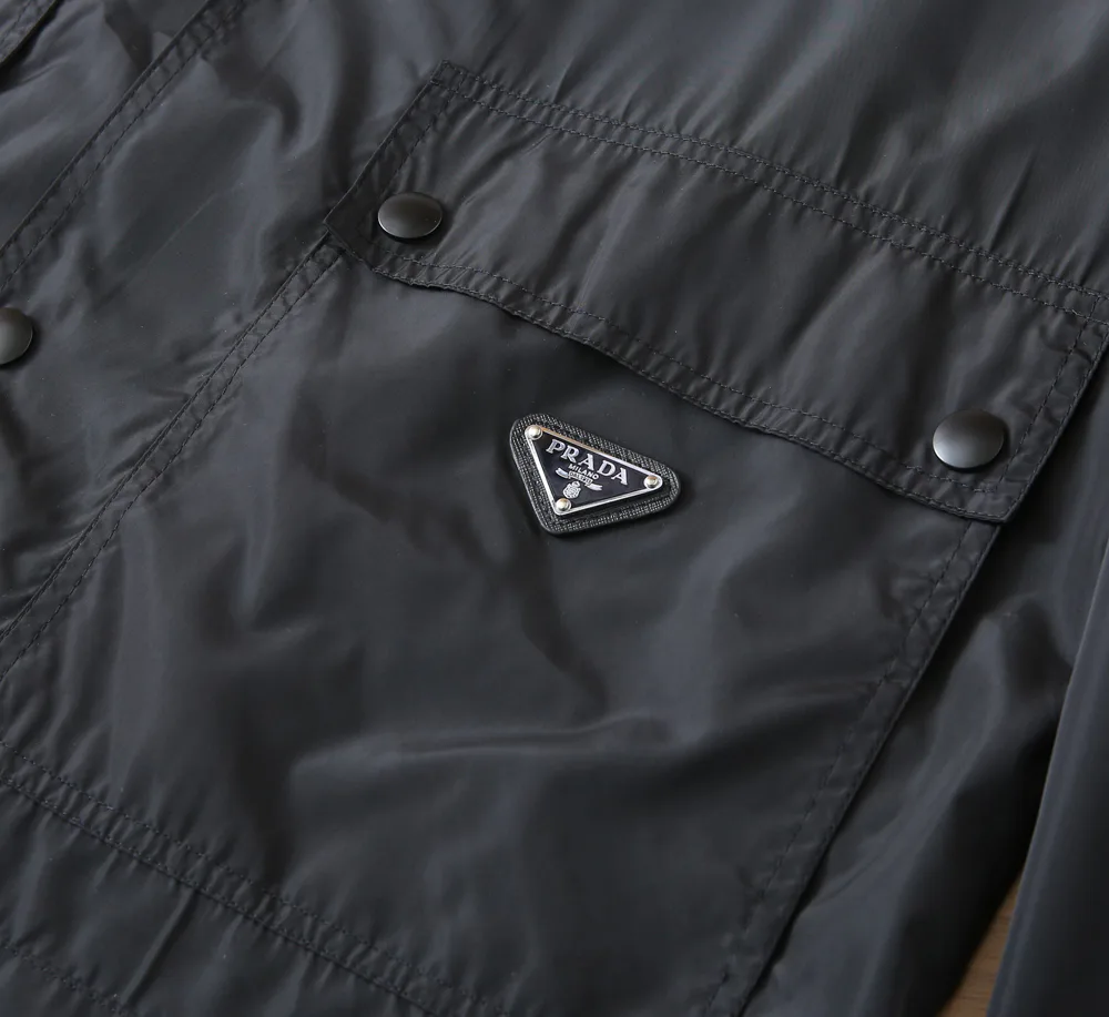 Куртки И Пуховики Мужские Prada 11010988