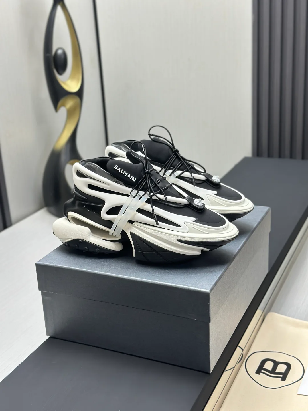 Кроссовки Женские Balmain 327293