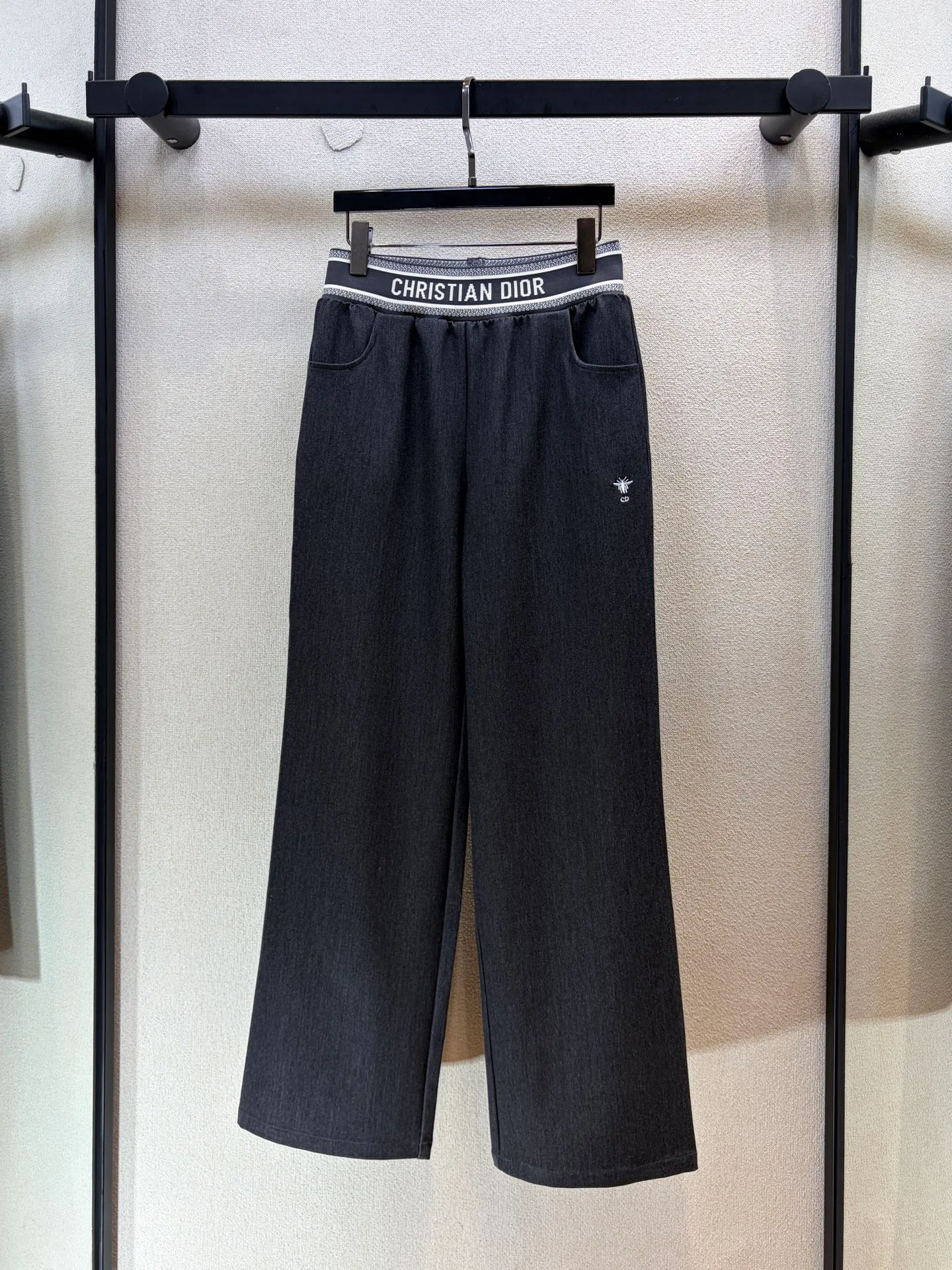 Брюки Женские Christian Dior 18605911