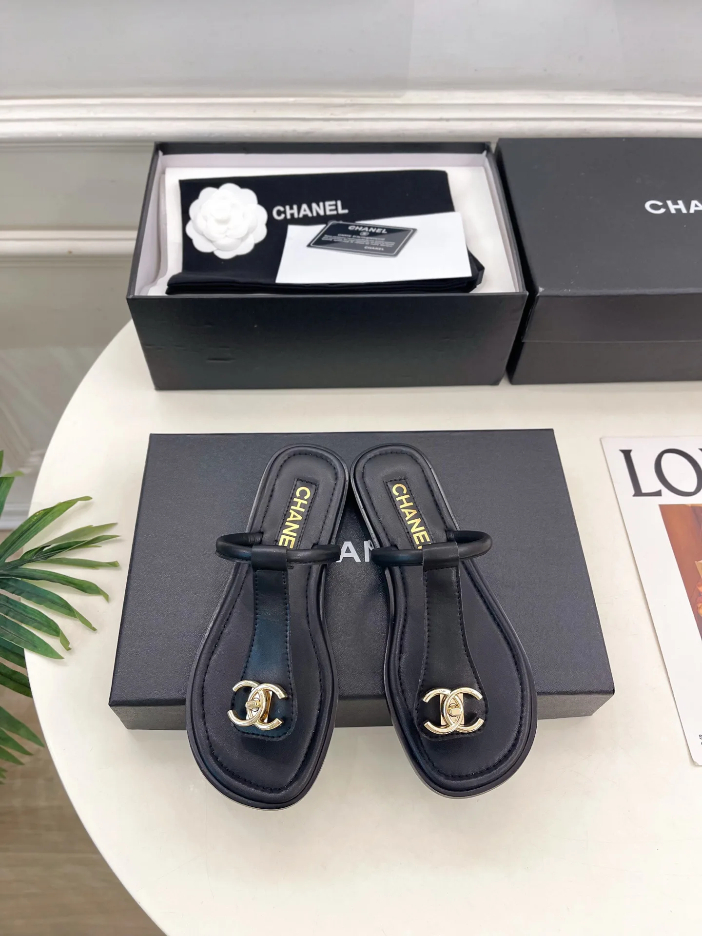 Шлепанцы Женские Chanel 17506920