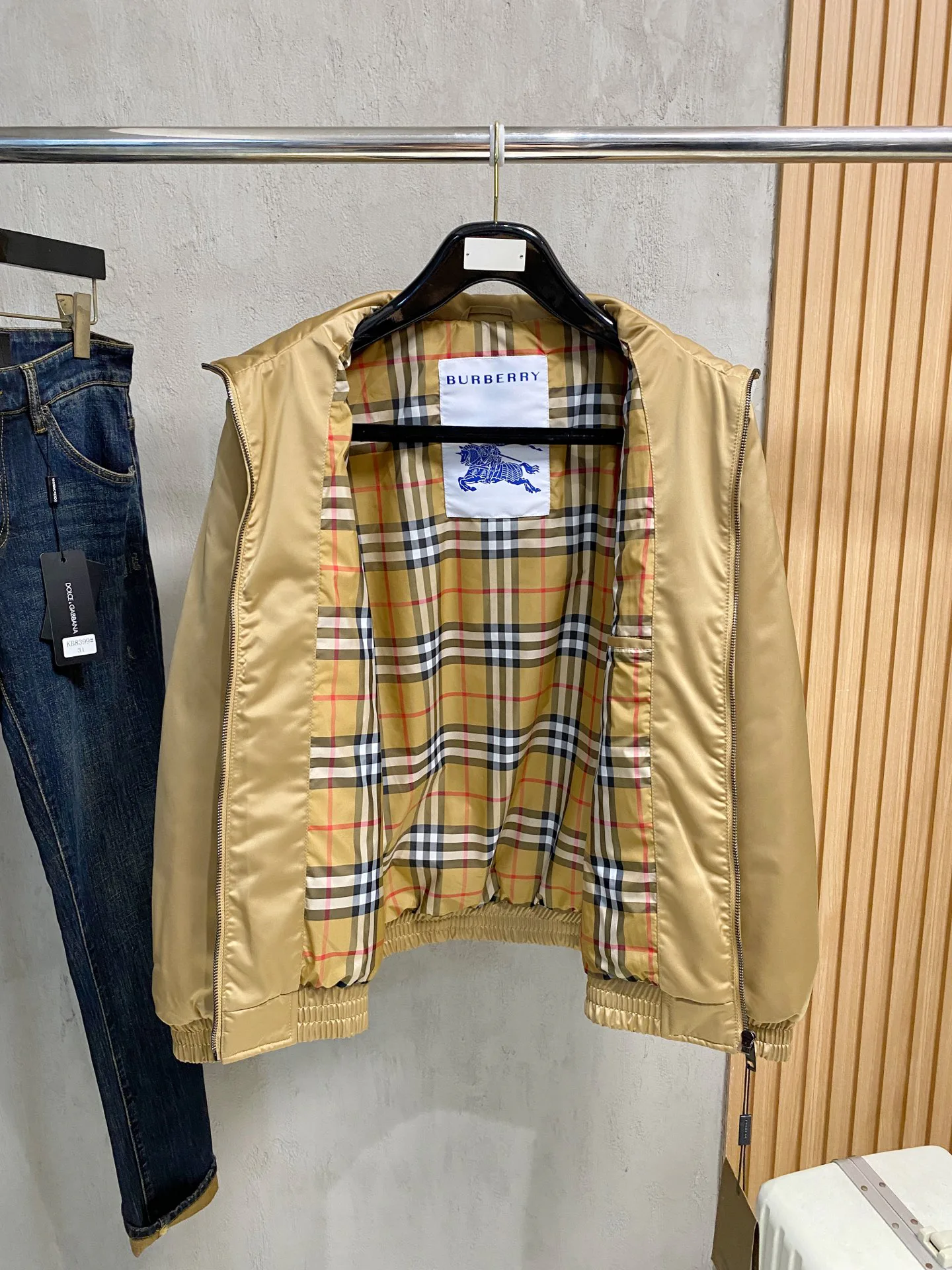 Куртки И Пуховики Женские Burberry 5596250