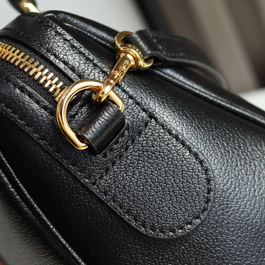 Классические Сумки Женские Gucci 13561415