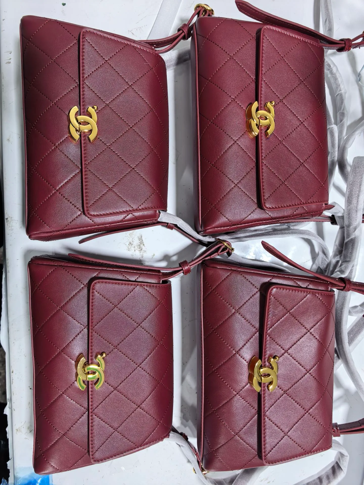 Классические Сумки Женские Chanel 17698930