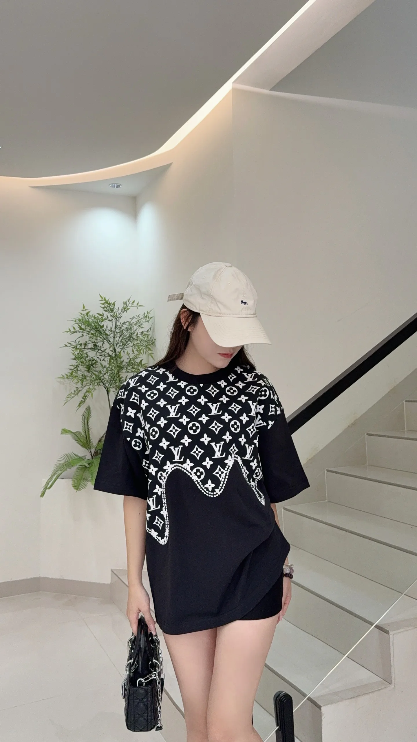 Футболки Женские Louis Vuitton 1859766