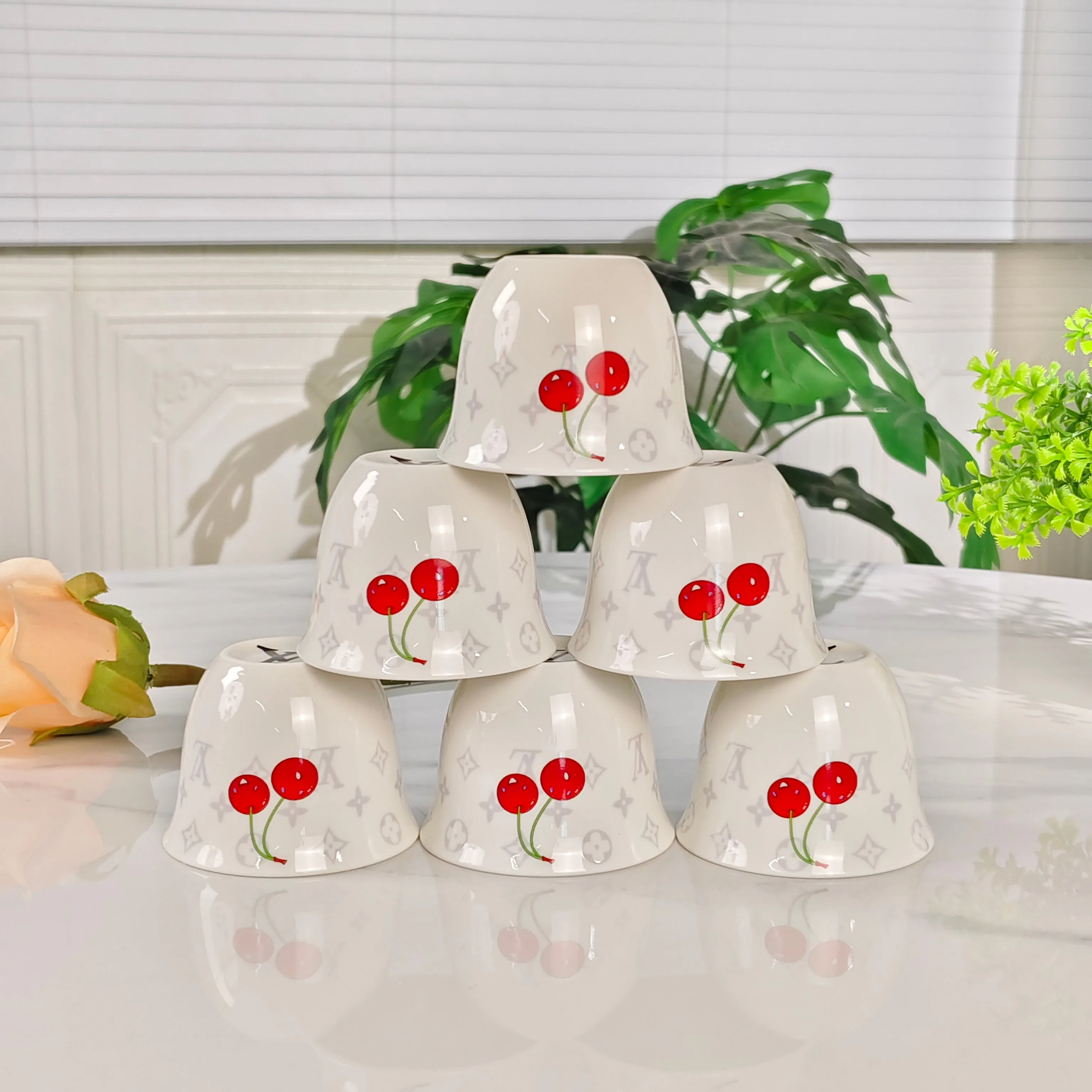 Посуда Louis Vuitton 380078