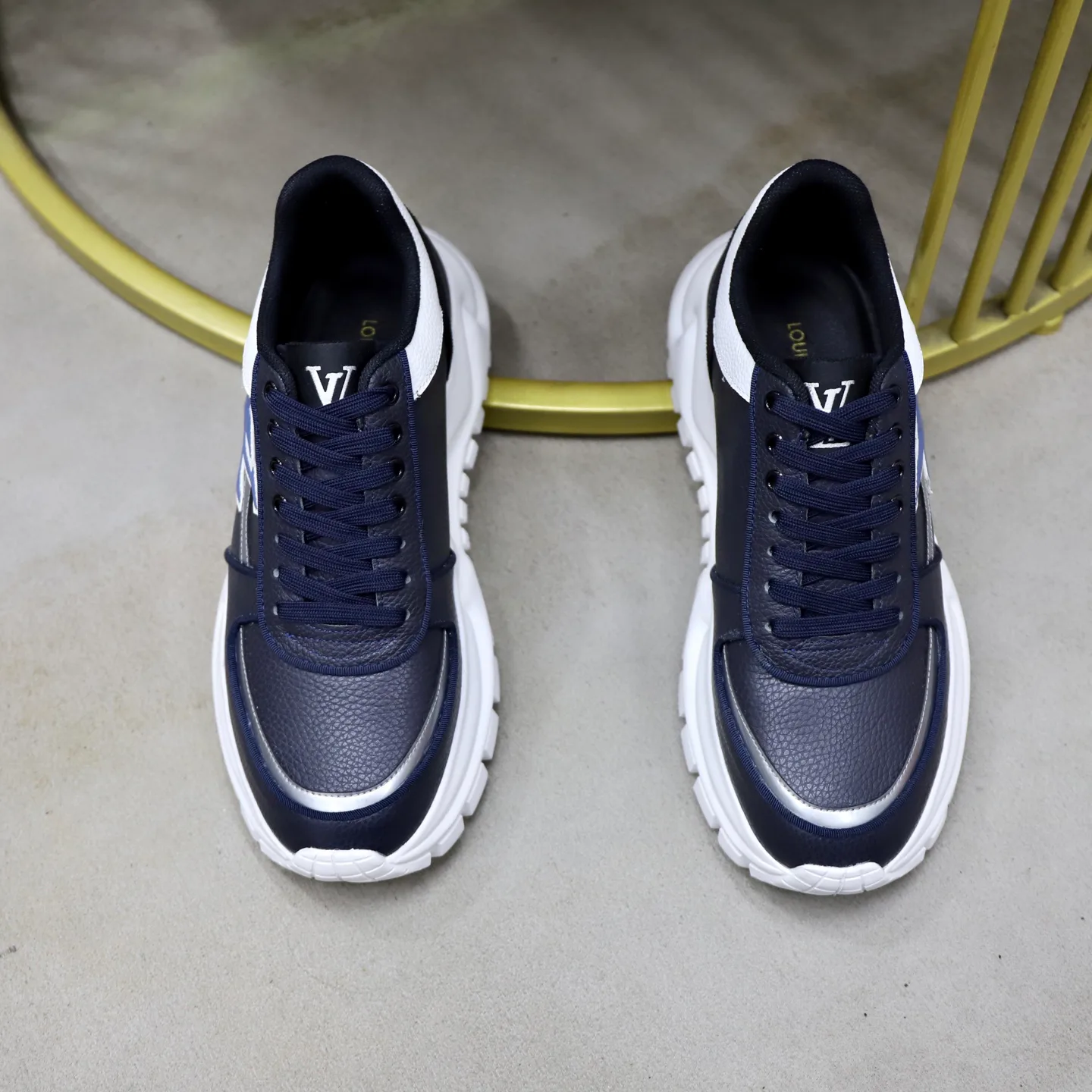 Кроссовки Мужские Louis Vuitton 848773