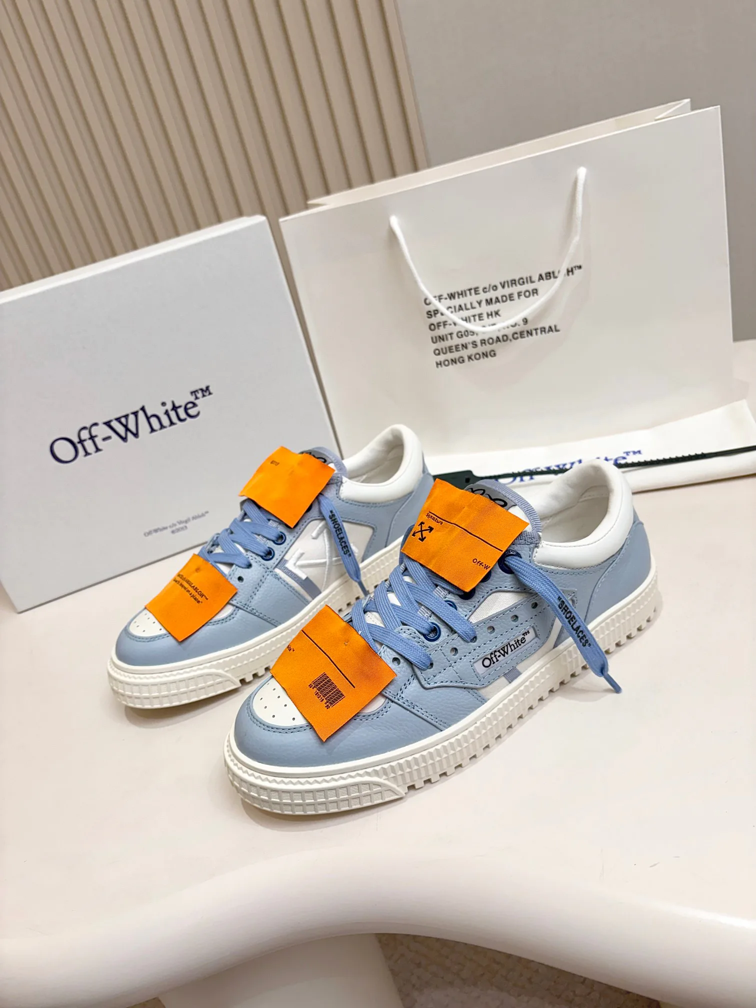 Кроссовки Женские Off-White 18103209