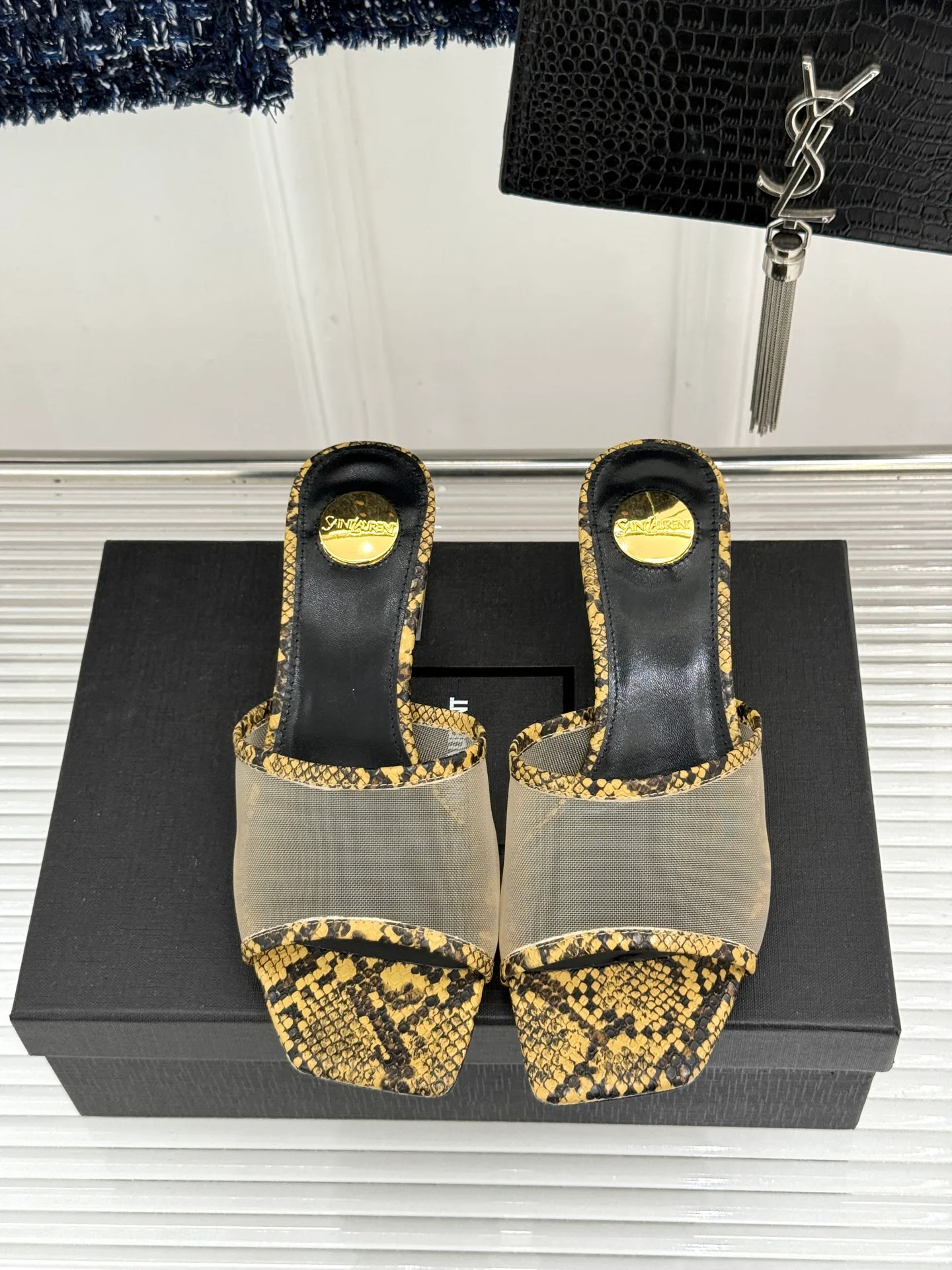 Босоножки Женские Saint Laurent 17024887