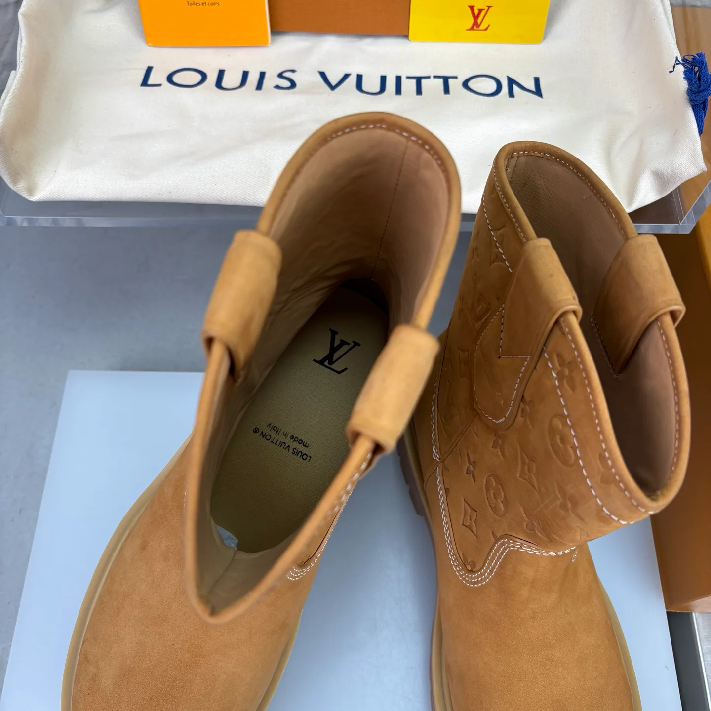 Ботинки Мужские Louis Vuitton 18719625