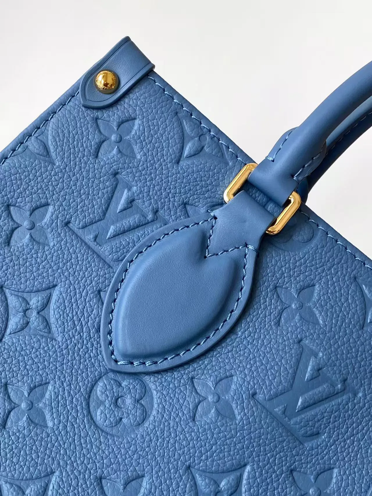 Классические Сумки Женские Louis Vuitton 11872308