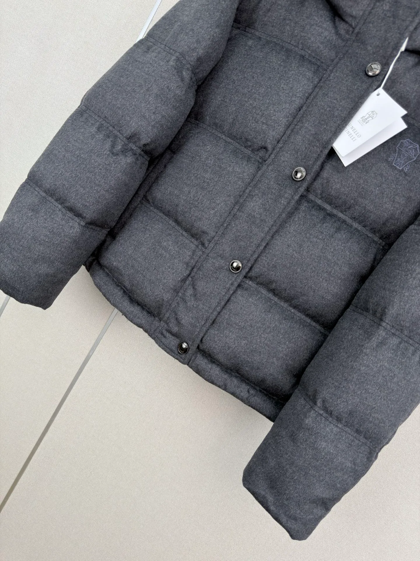 Куртки И Пуховики Женские Brunello Cucinelli 18407987