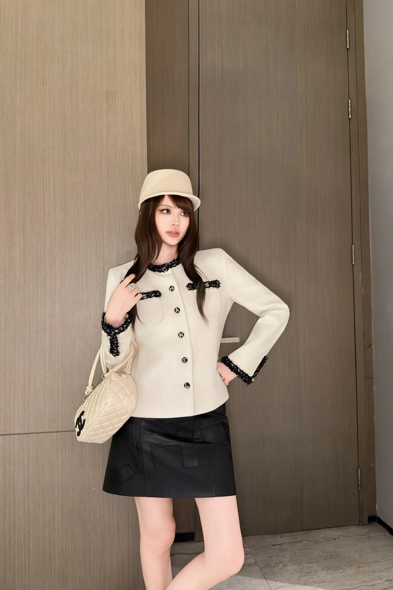 Жакеты Женские Chanel 18428952