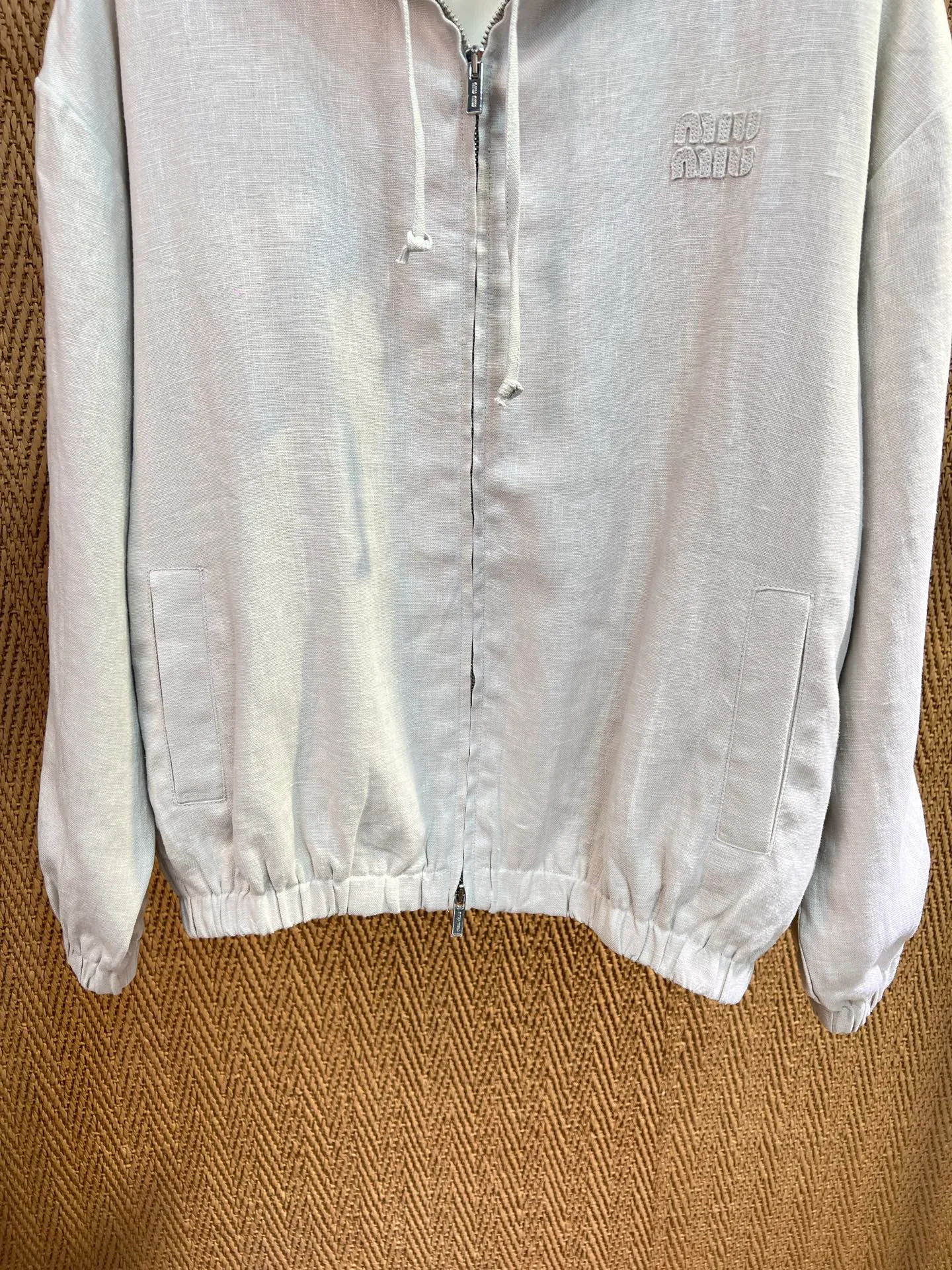 Куртки И Пуховики Женские Miu Miu 18324222