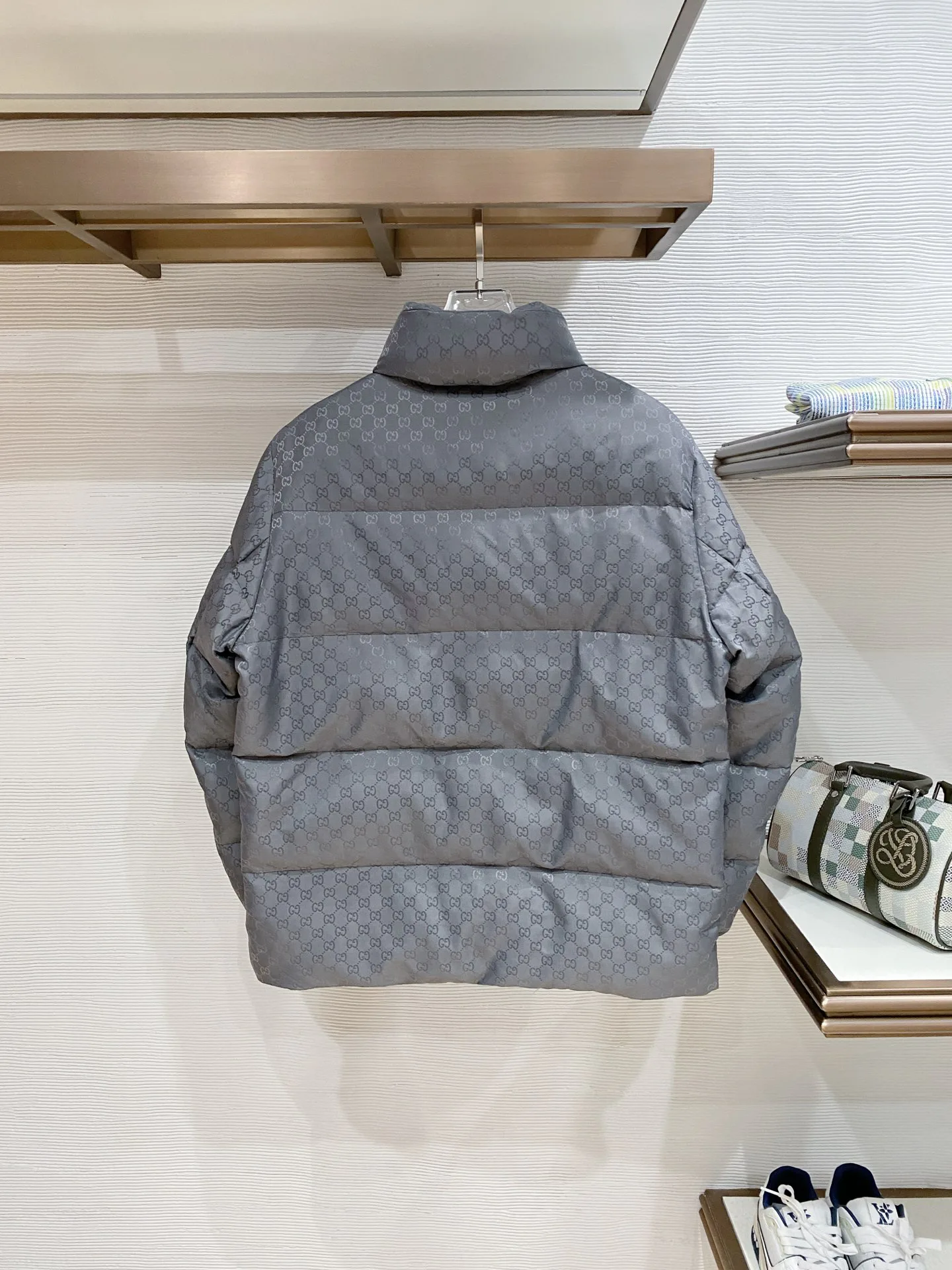 Куртки И Пуховики Мужские Gucci 1825970