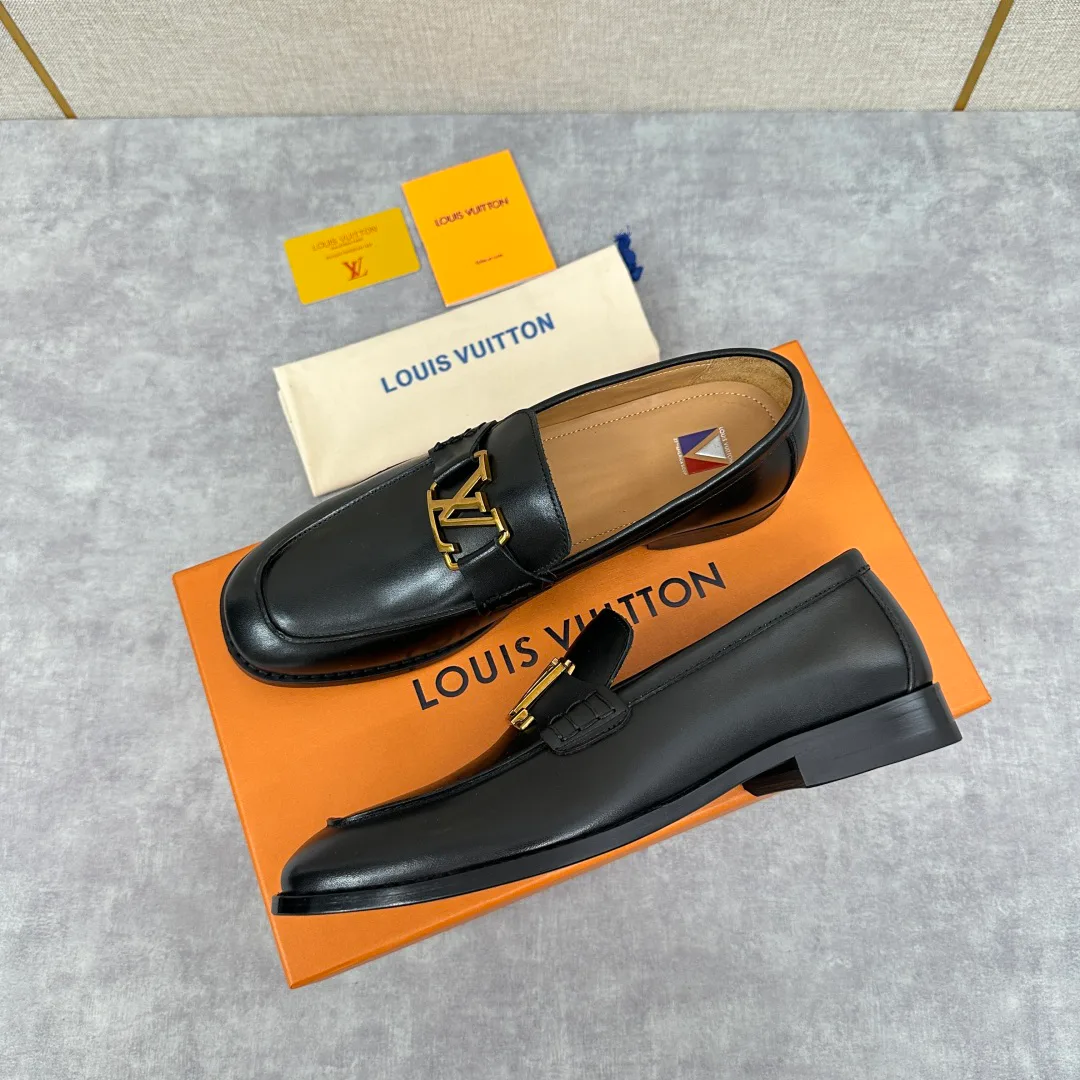 Лоферы И Туфли Мужские Louis Vuitton 18194010