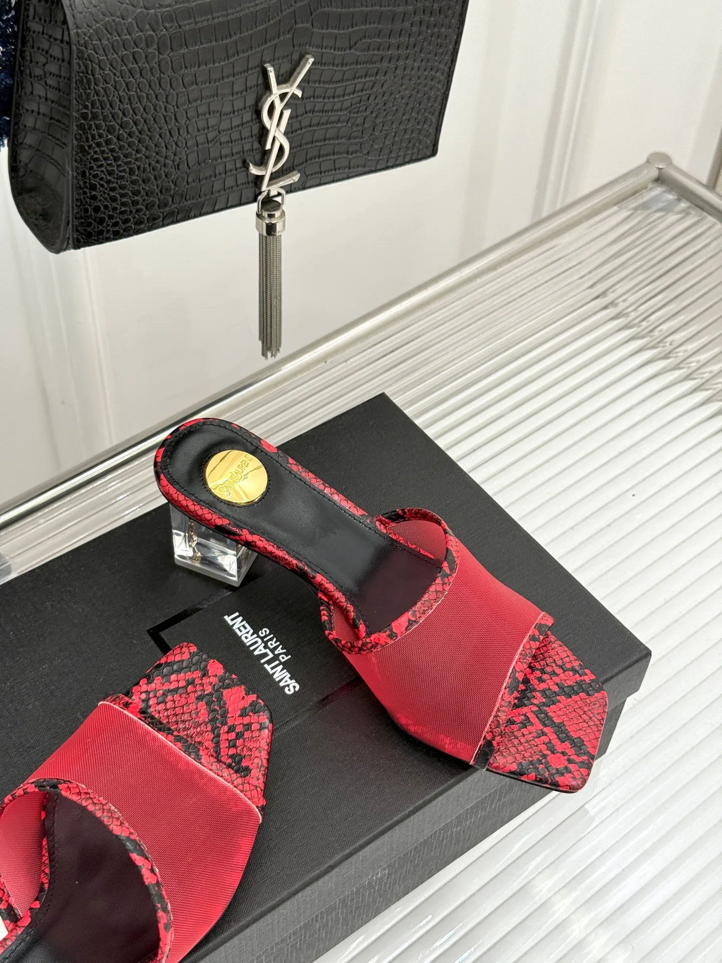 Босоножки Женские Saint Laurent 17024886
