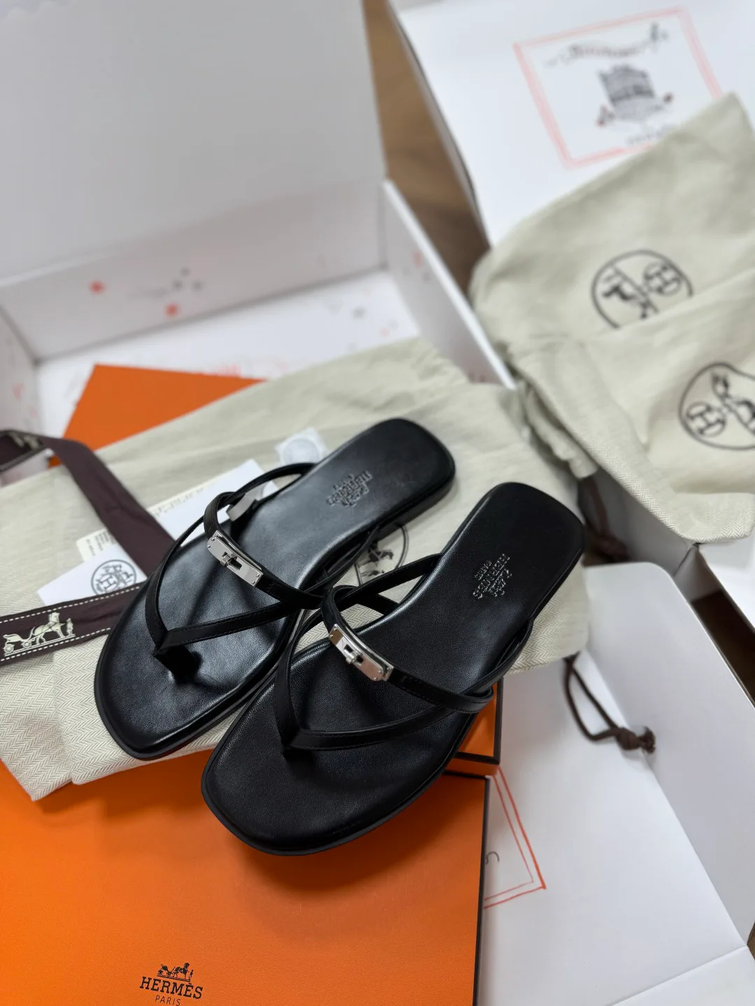 Шлепанцы Женские Hermes 13930282