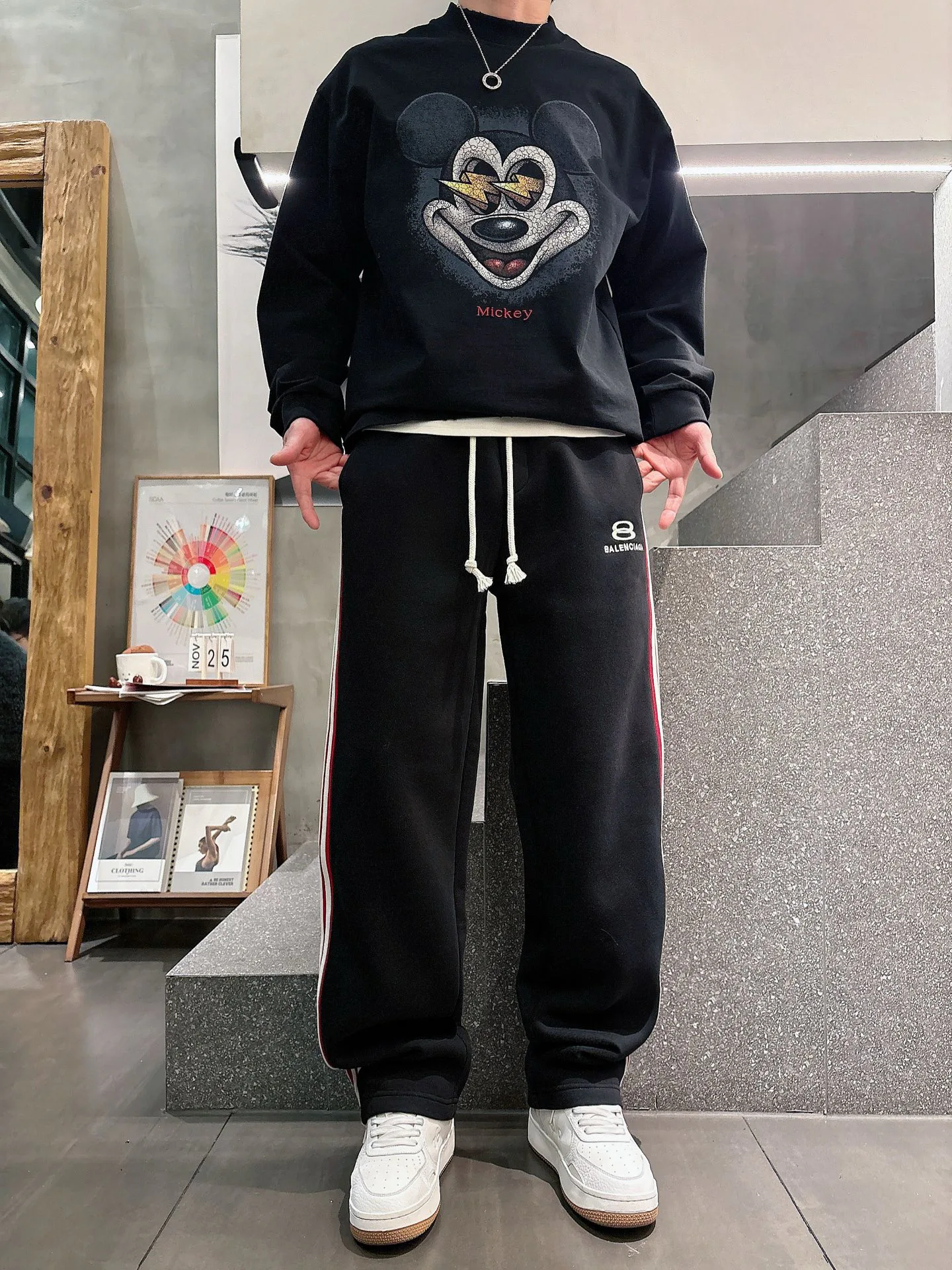 Брюки Женские Balenciaga 10122676