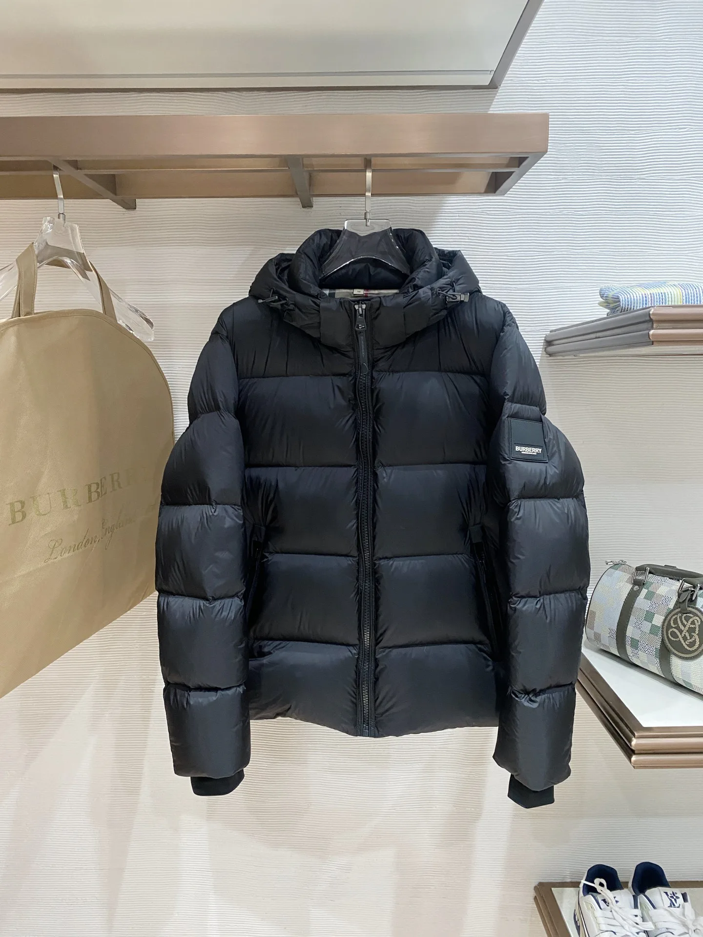 Куртки И Пуховики Мужские Burberry 1825962